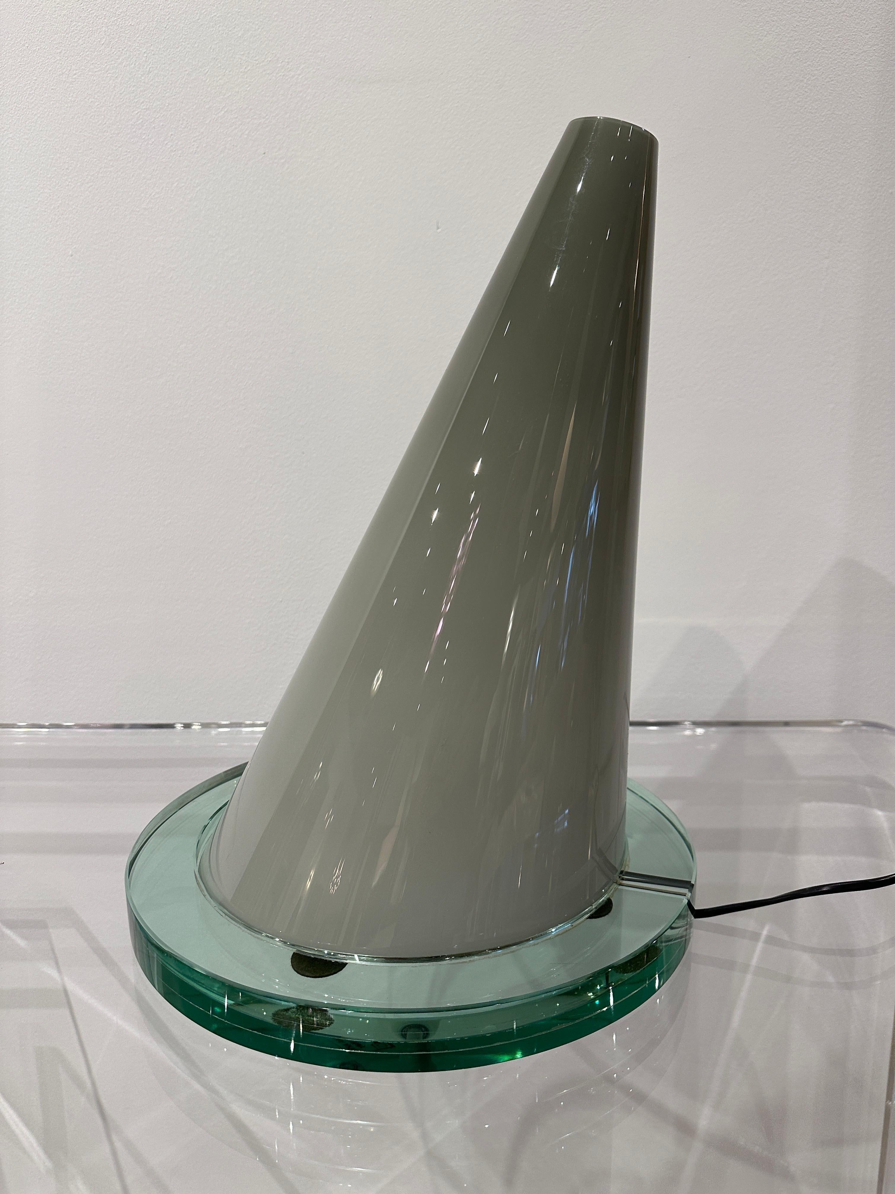 Extremely Rare Post-Modern Fontana Arte OZ Murano Cone Lamp In Good Condition For Sale In East Hampton, NY