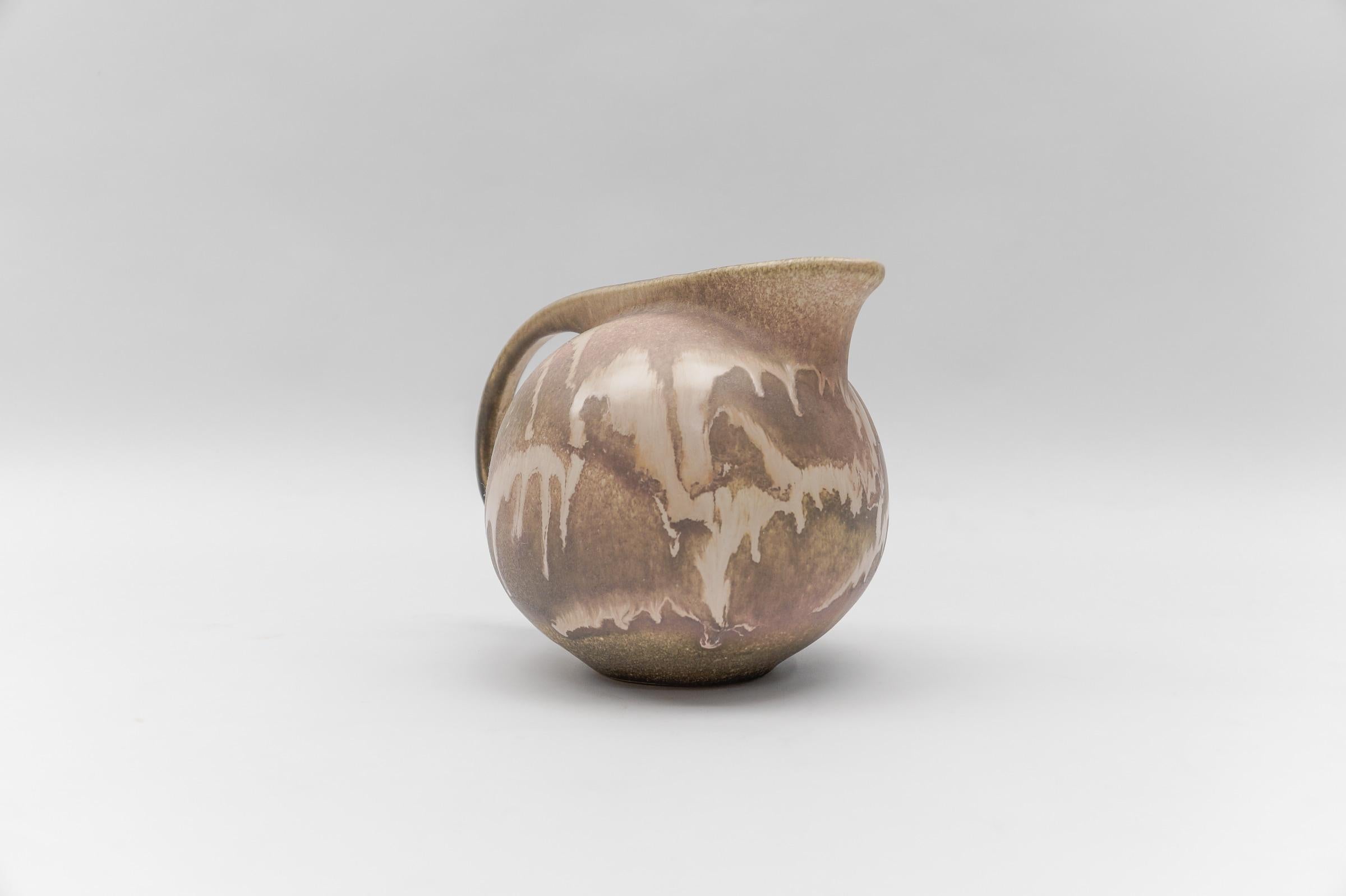 Milieu du XXe siècle Vase en poterie extrêmement rare 
