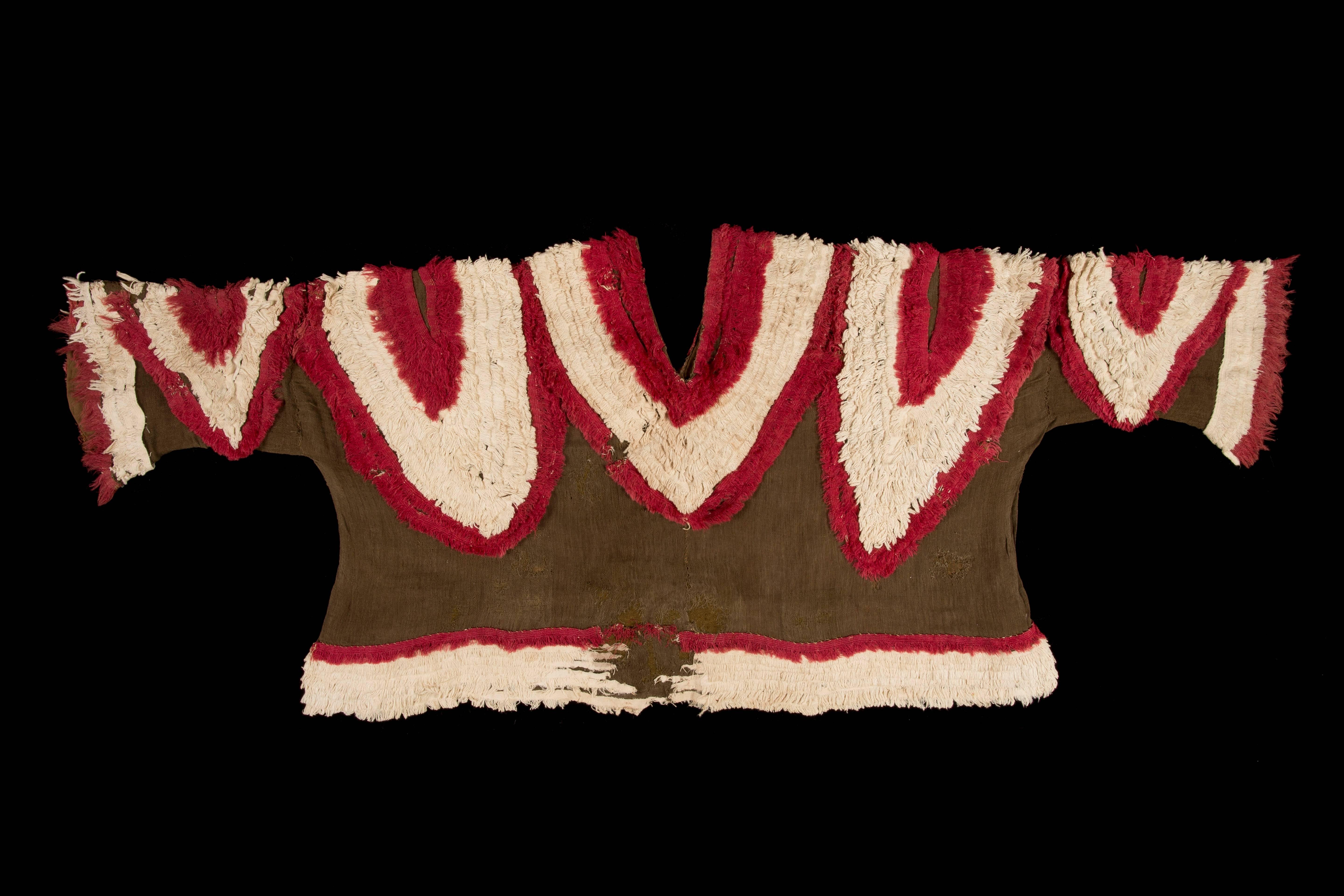 18th Century and Earlier Extremely Rare Pre-Columbian Chimu Gauze Poncho Textile, Peru, 1000-1450 AD For Sale