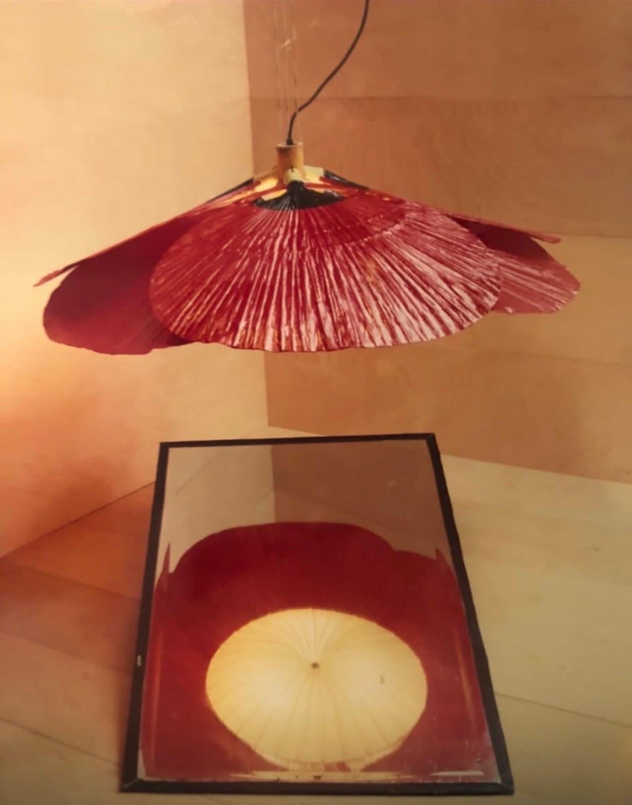 Allemand Lampe à suspension « Shichi » rouge extrêmement rare d'Ingo Maurer, années 1970 en vente