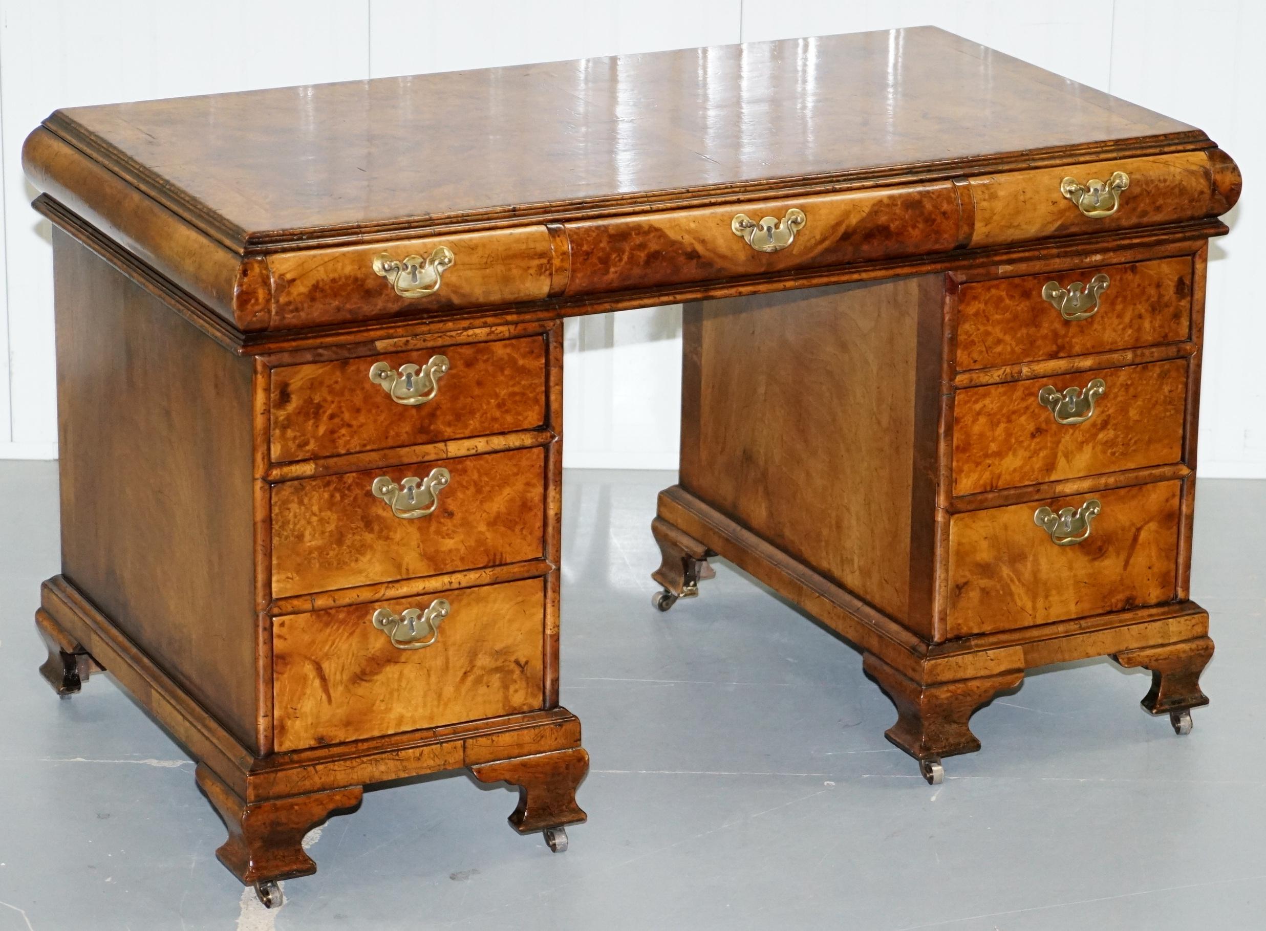 Extremely Rare Regency circa 1815 Solid Burr Walnut Curved Twin Pedestal Desk (Englisch)