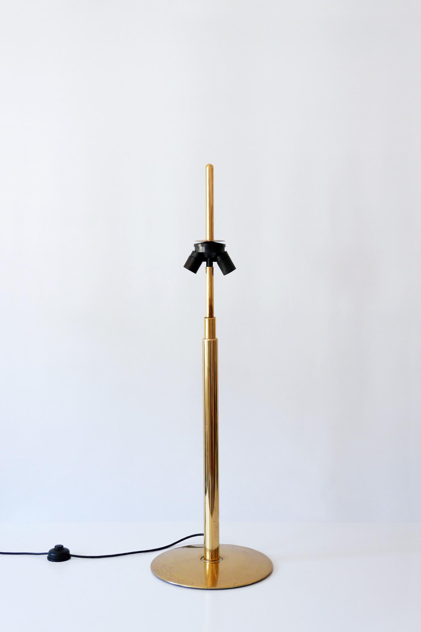 Extremely Rare Telescopic Brass Floor Lamp by Ingo Maurer for Design M 1970s In Good Condition In Munich, DE