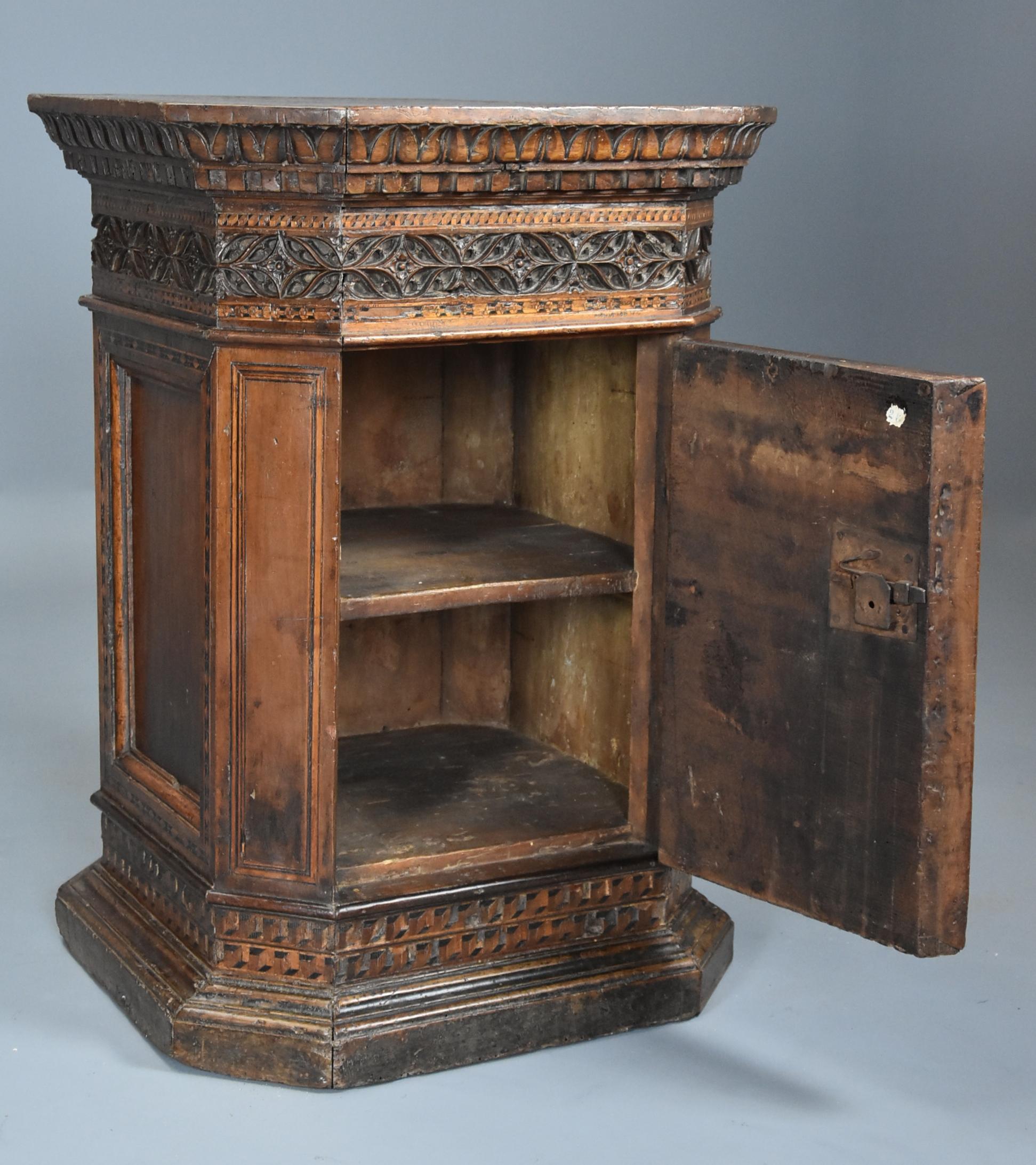 15th century furniture