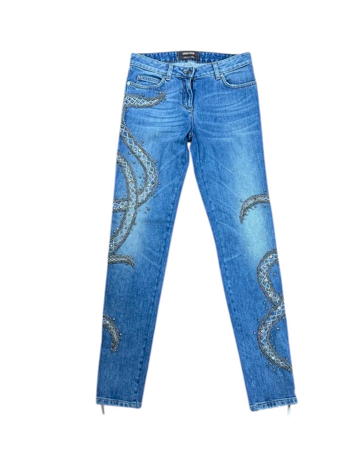 Jeans vintage extrêmement rare de Roberto Cavalli orné de cristaux et de chaînes