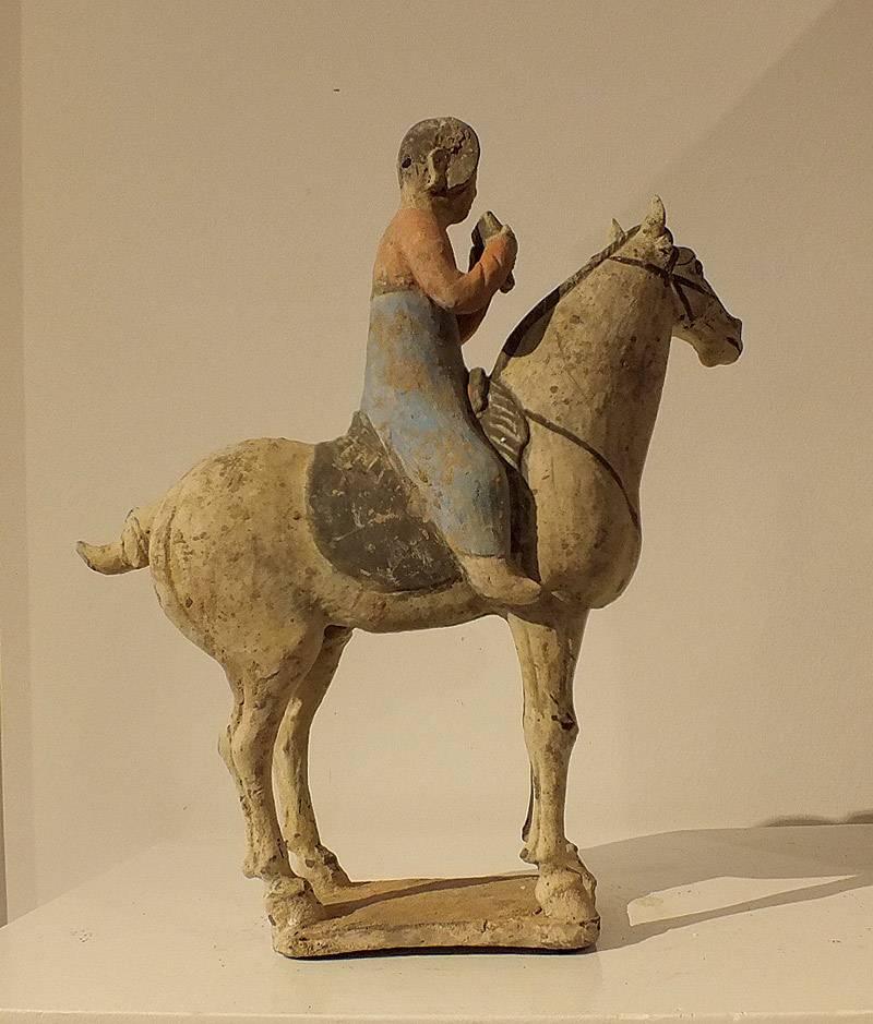 Extremely Rear Painted Pottery Equestrian Musician Palying Pai Xiao In Good Condition In Amsterdam, NL
