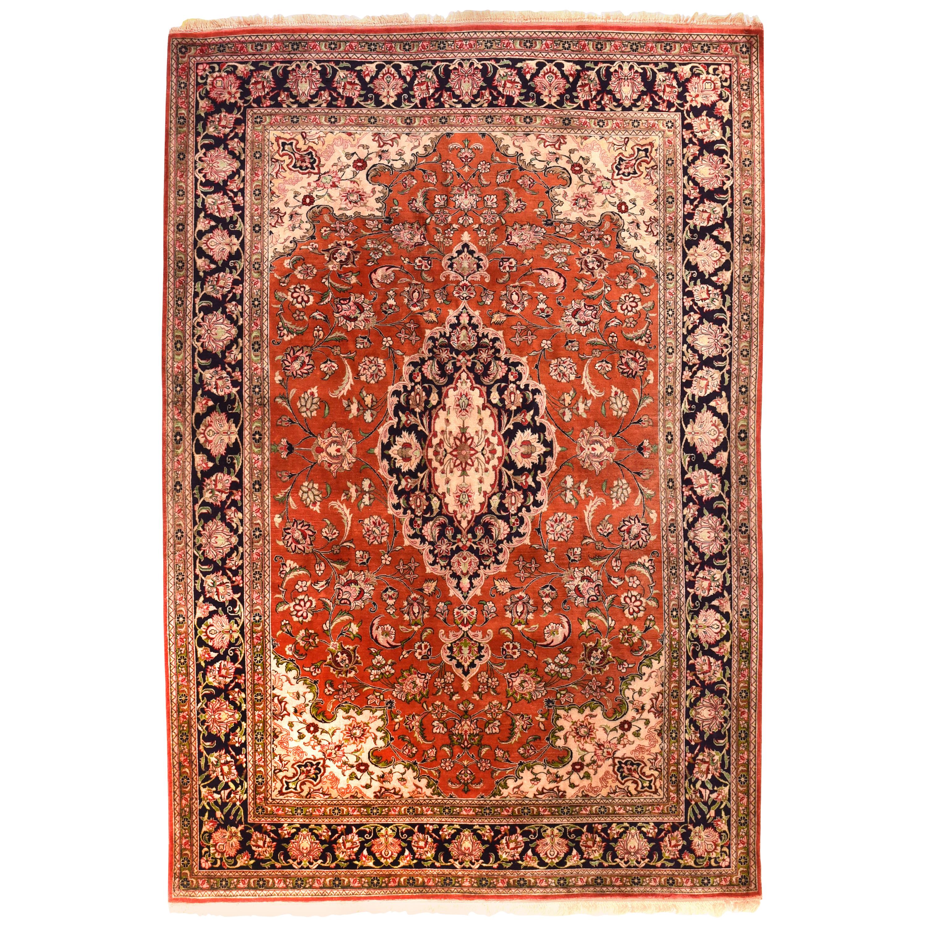Persischer Qum-Teppich aus feiner Seide 4'9'' x 6'7'' im Angebot