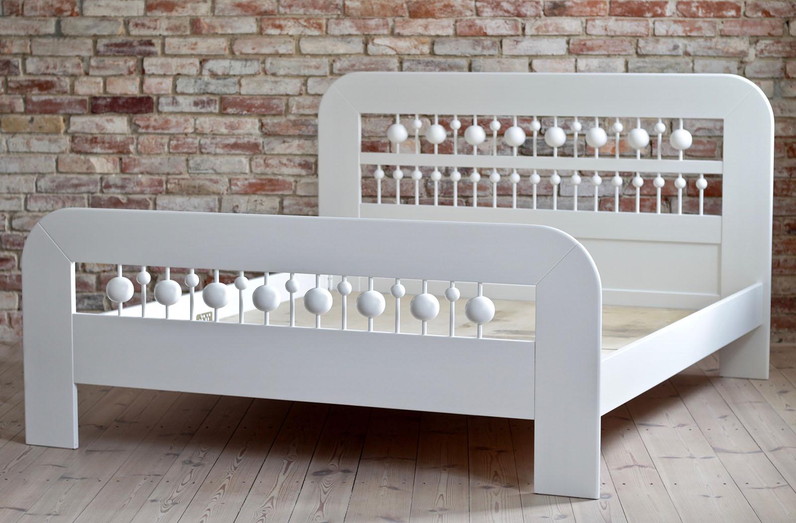 This extremely rare bed was designed by famous Finnish designer Eero Aarnio. It was produced by ASKO, Finland around 1970s. This piece is in very good condition - the surface has been repainted and is fresh and ready to use. The bed fits a materace