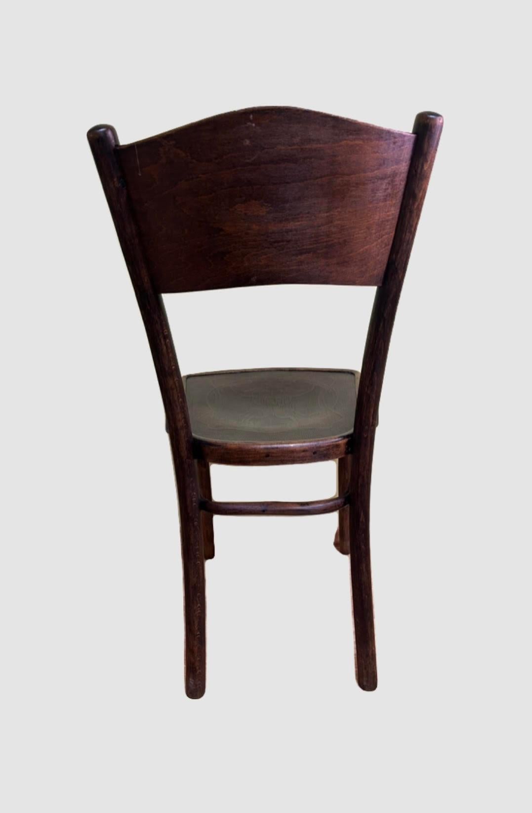 Vienna Secession Extremly rare Thonet Mazowia chair with art noveau motif For Sale