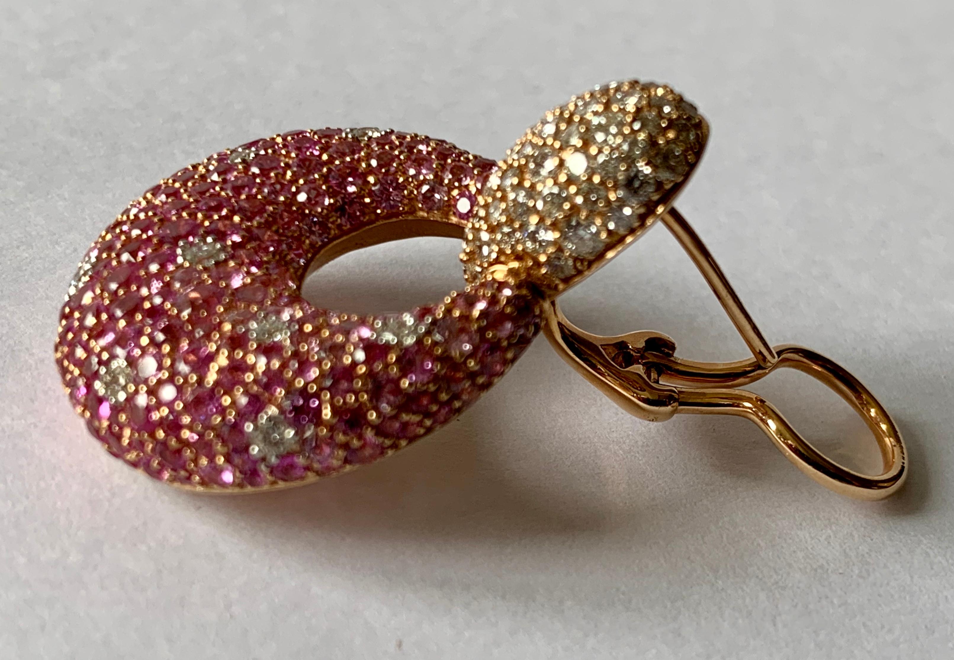 Eye-catching 18 Karat Pink Gold Earrings Pink Sapphire and Diamonds In New Condition For Sale In Zurich, Zollstrasse