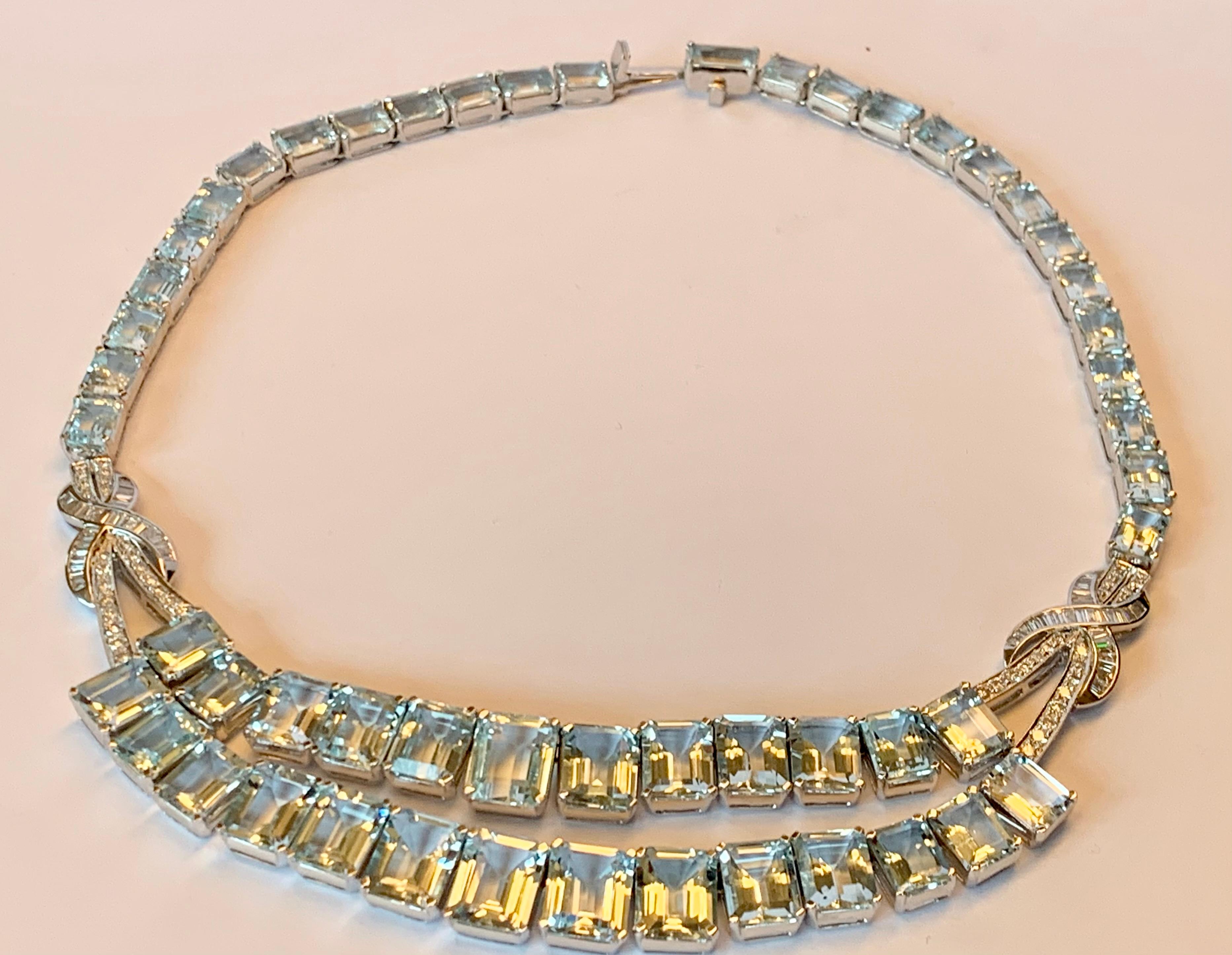 18 Karat White Gold Vintage Diamond and Aquamarine Necklace In Good Condition For Sale In Zurich, Zollstrasse