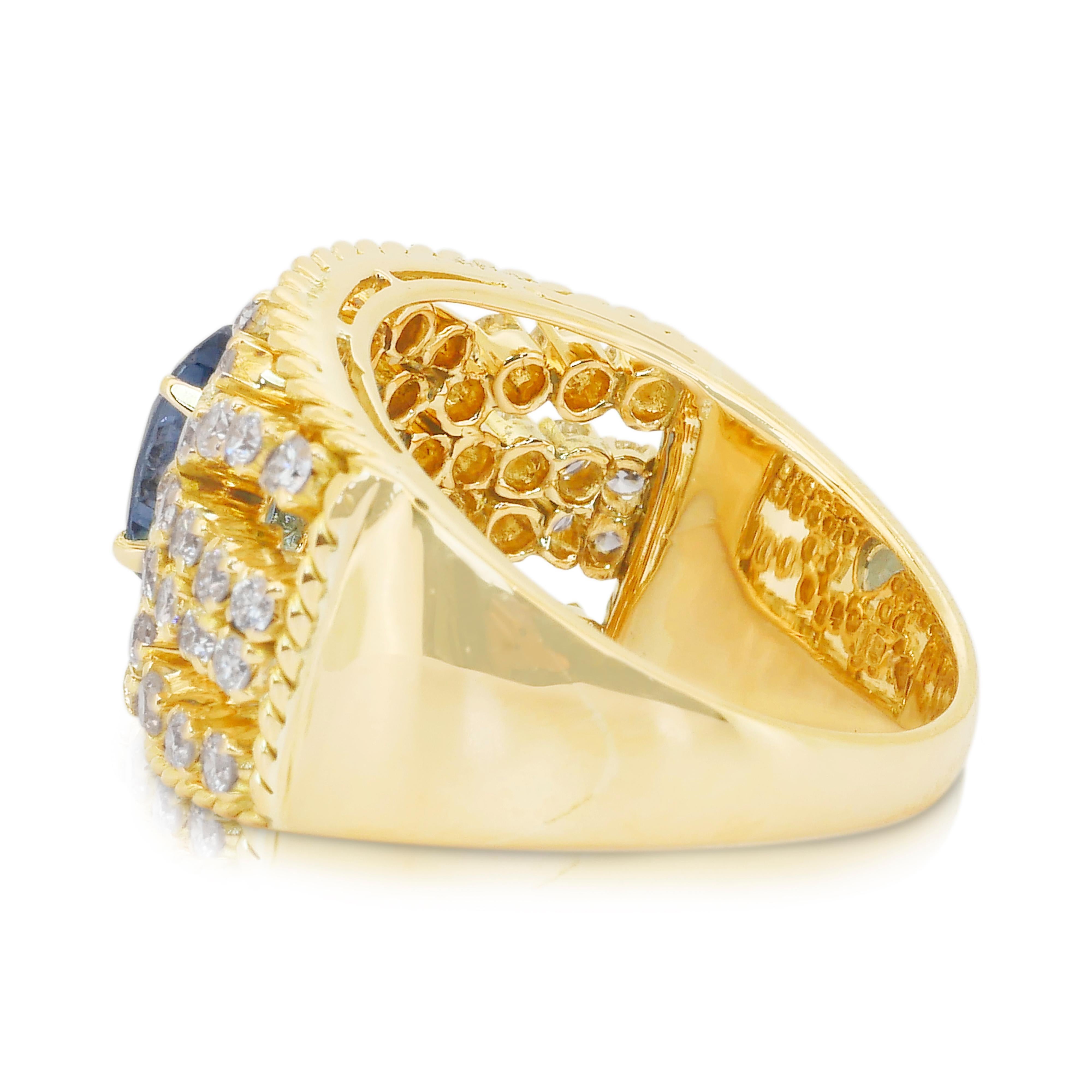 Bague de cocktail en or jaune 18k avec saphir et diamants de 2,83ct Pour femmes en vente