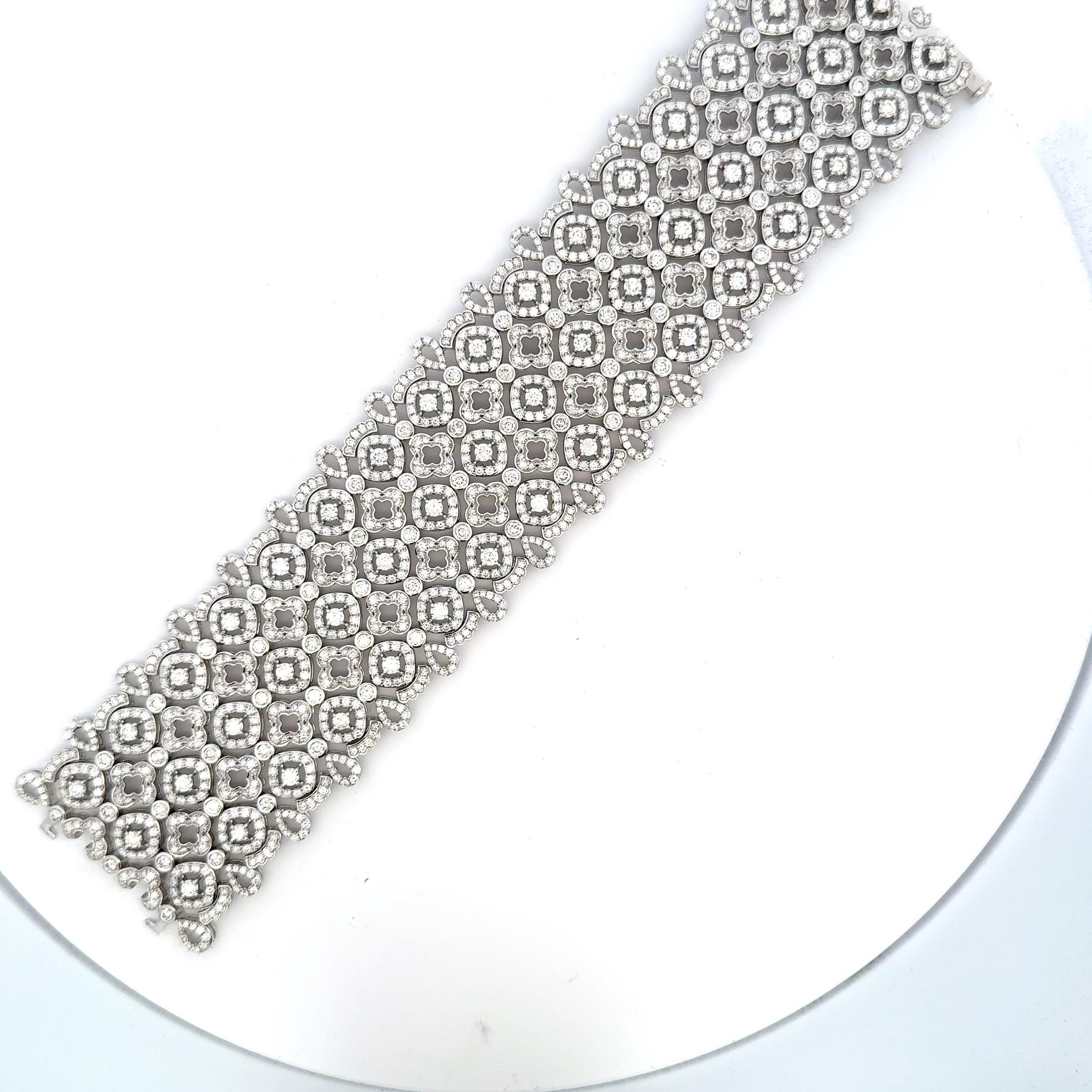 Taglio rotondo Bracciale con diamanti Clamper in vendita