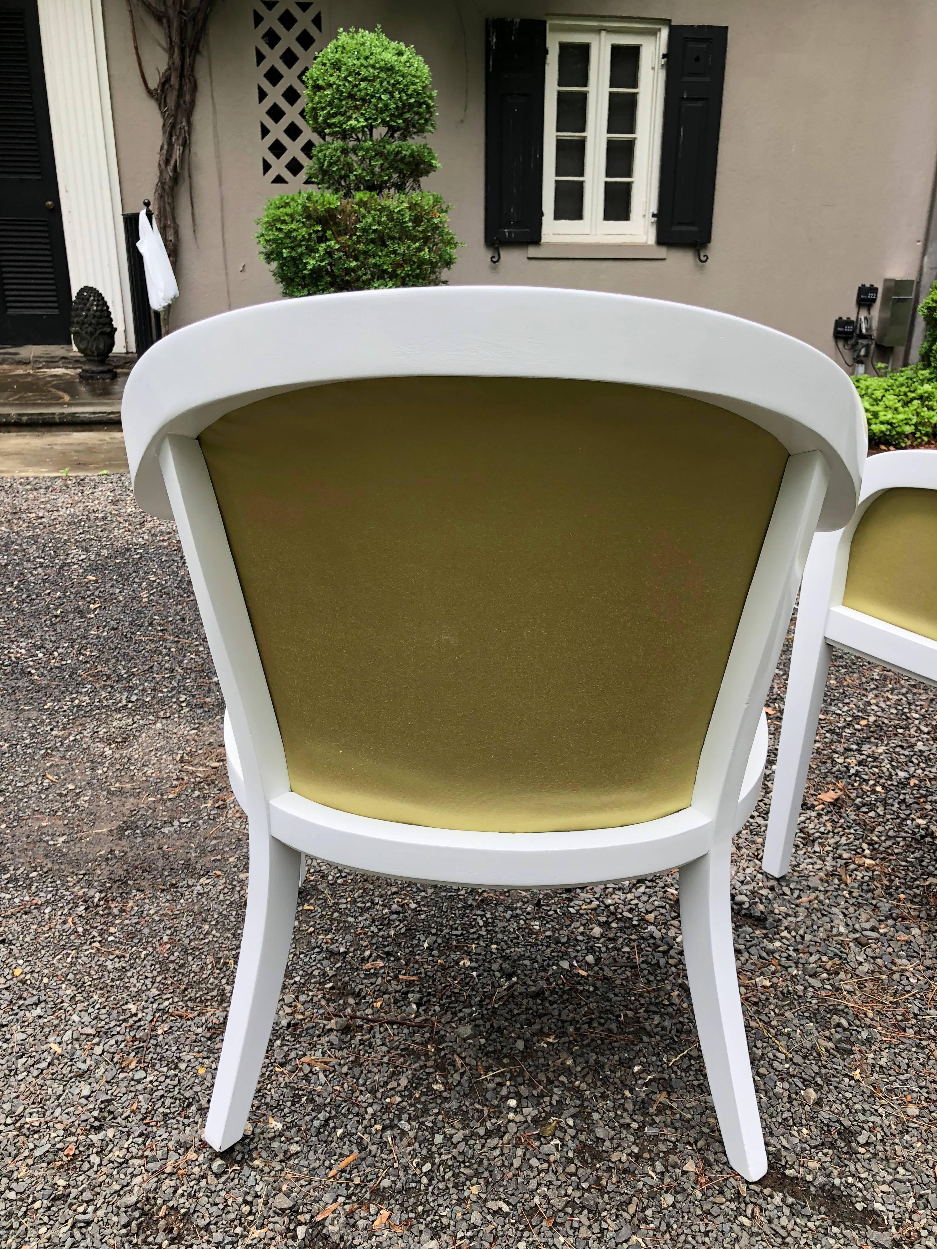 Eye-Catching Pair of Sunny Club Chairs In Excellent Condition In Hopewell, NJ