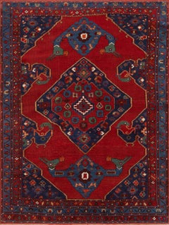 Eye-Catching Kleiner antiker türkischer Karapinar-Teppich aus Stammeskunst, 4'2" x 5'5"