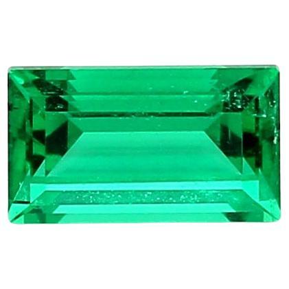 Eye-clean Vivid Green Baguette Shape Emerald Ring Gem 0.71 Carat