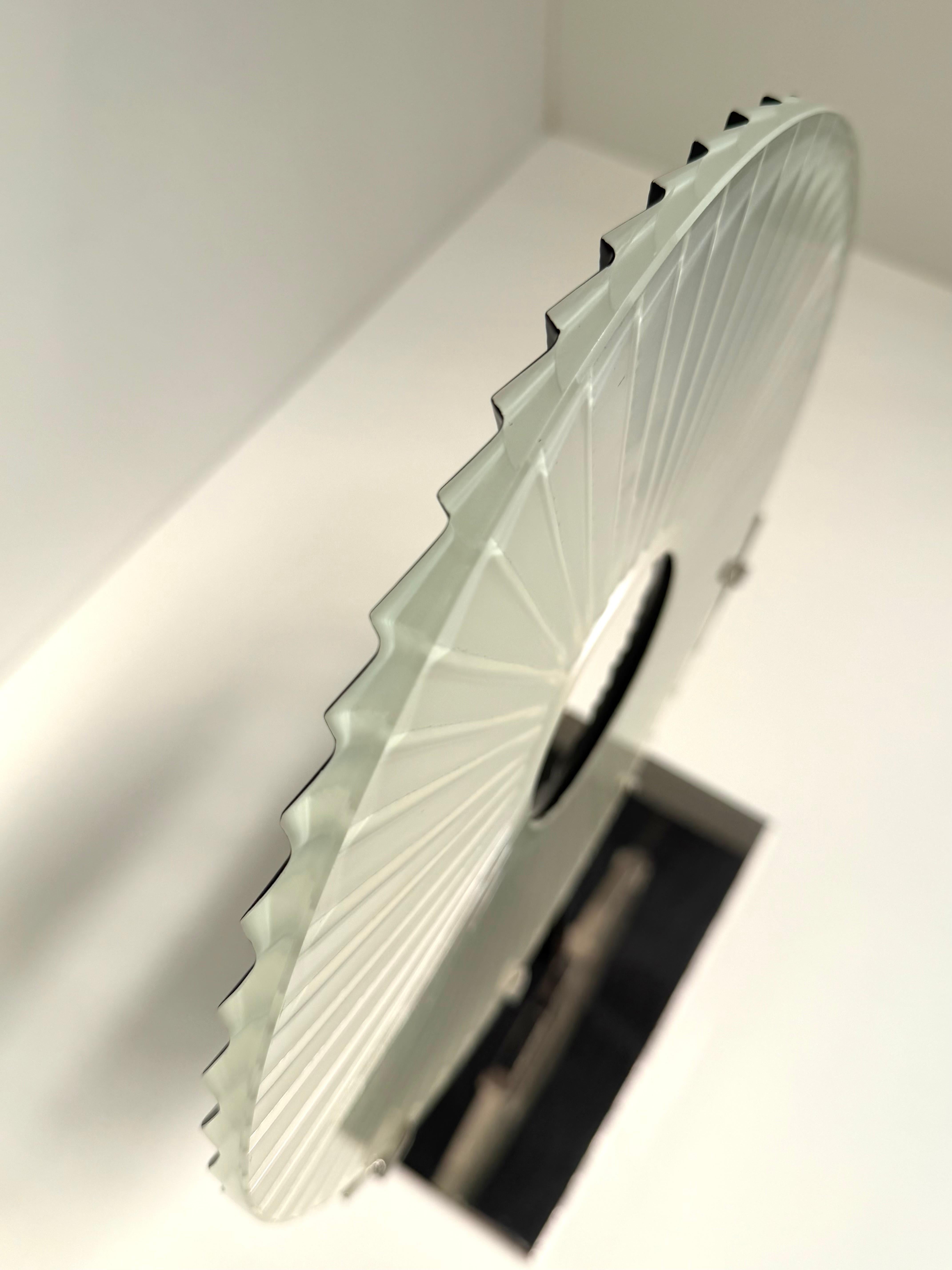 'Eye' Handcrafted White Glass and Palladium-plated Brass Sculpture Dia 17.6'' in vendita 1