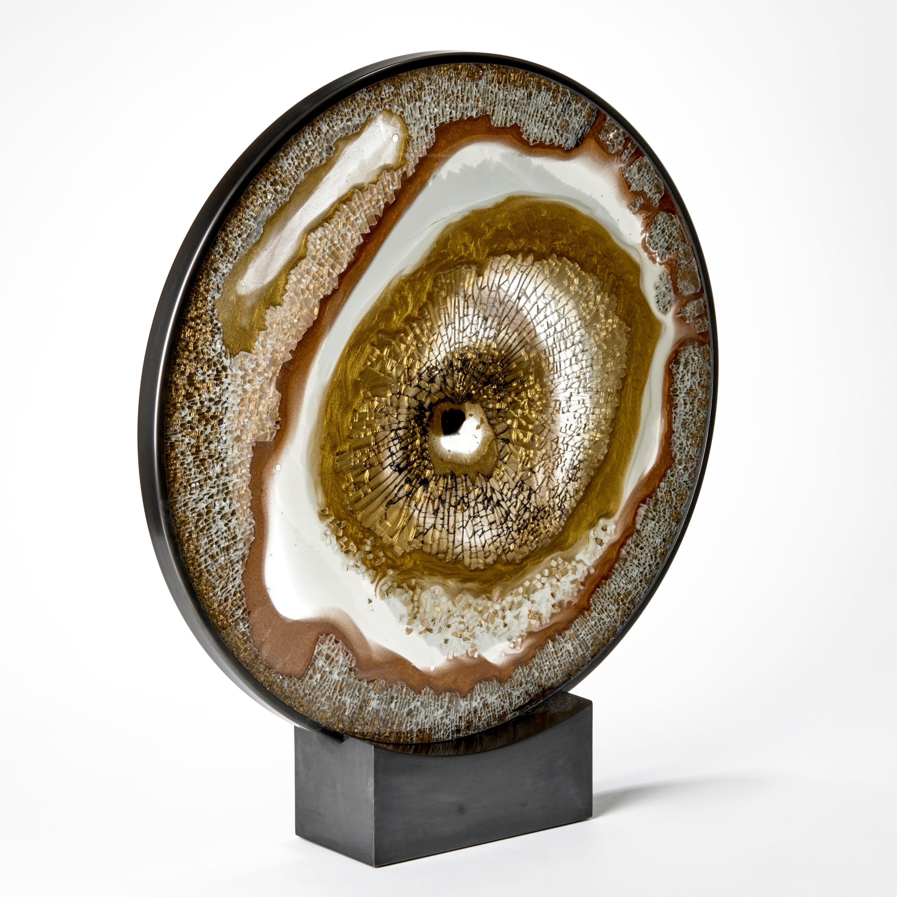 Ojo de la Ecuanimidad II, obra de vidrio dorado, blanco y gris de Yorgos Papadopoulos Moderno orgánico en venta