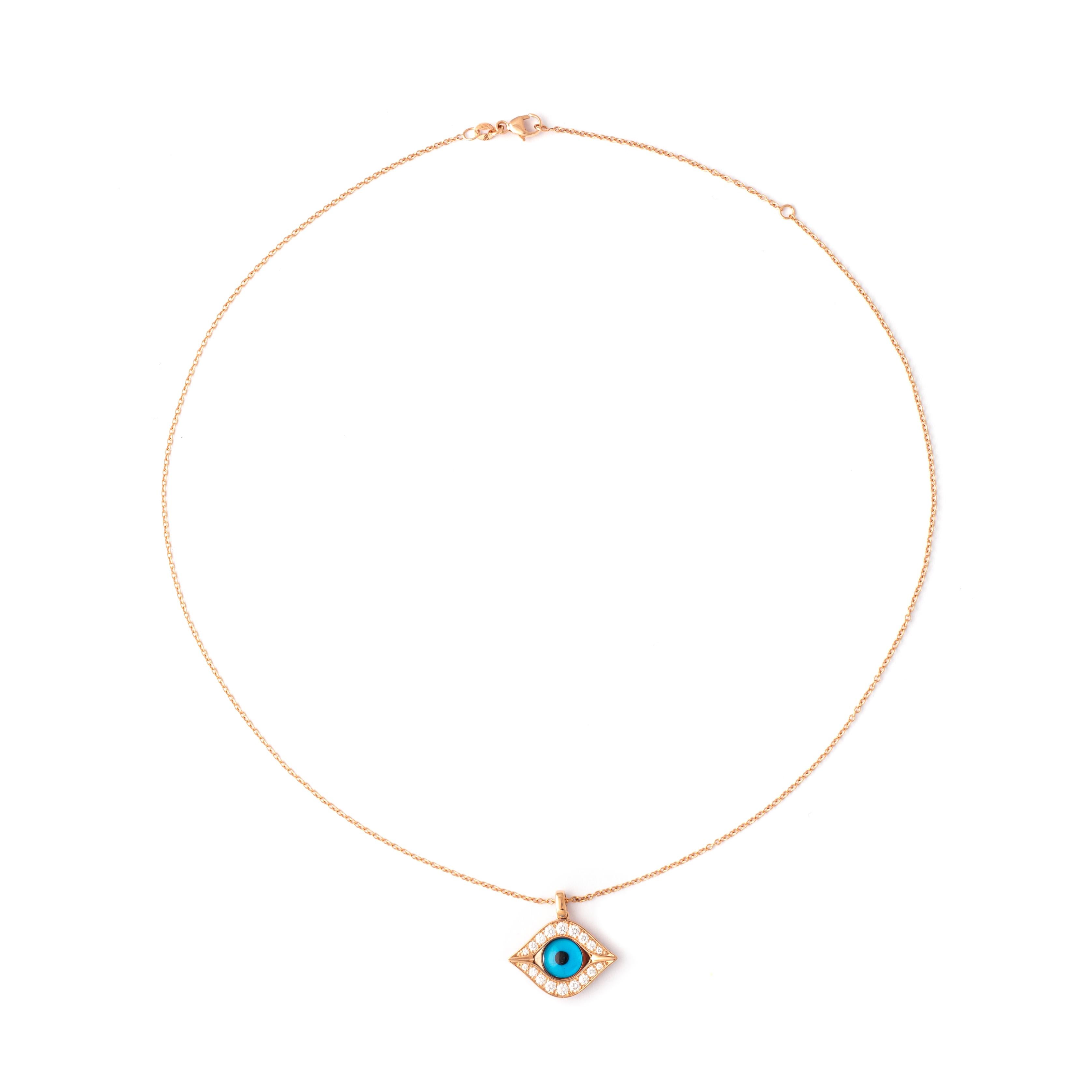 Eye pendant necklace in 18kt pink gold set with 18 diamonds 0.40 cts.

Length: 40.00 centimeters ( 15.75 inches) up to 44.50 centimeters (17.52 inches).

Pendant length : 2.00 centimeters ( 0.79 inches) .

Total weight: 5.25 grams. 