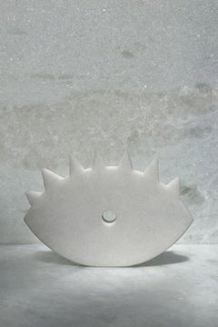 Oeil, objet sculptural de méditation en marbre blanc