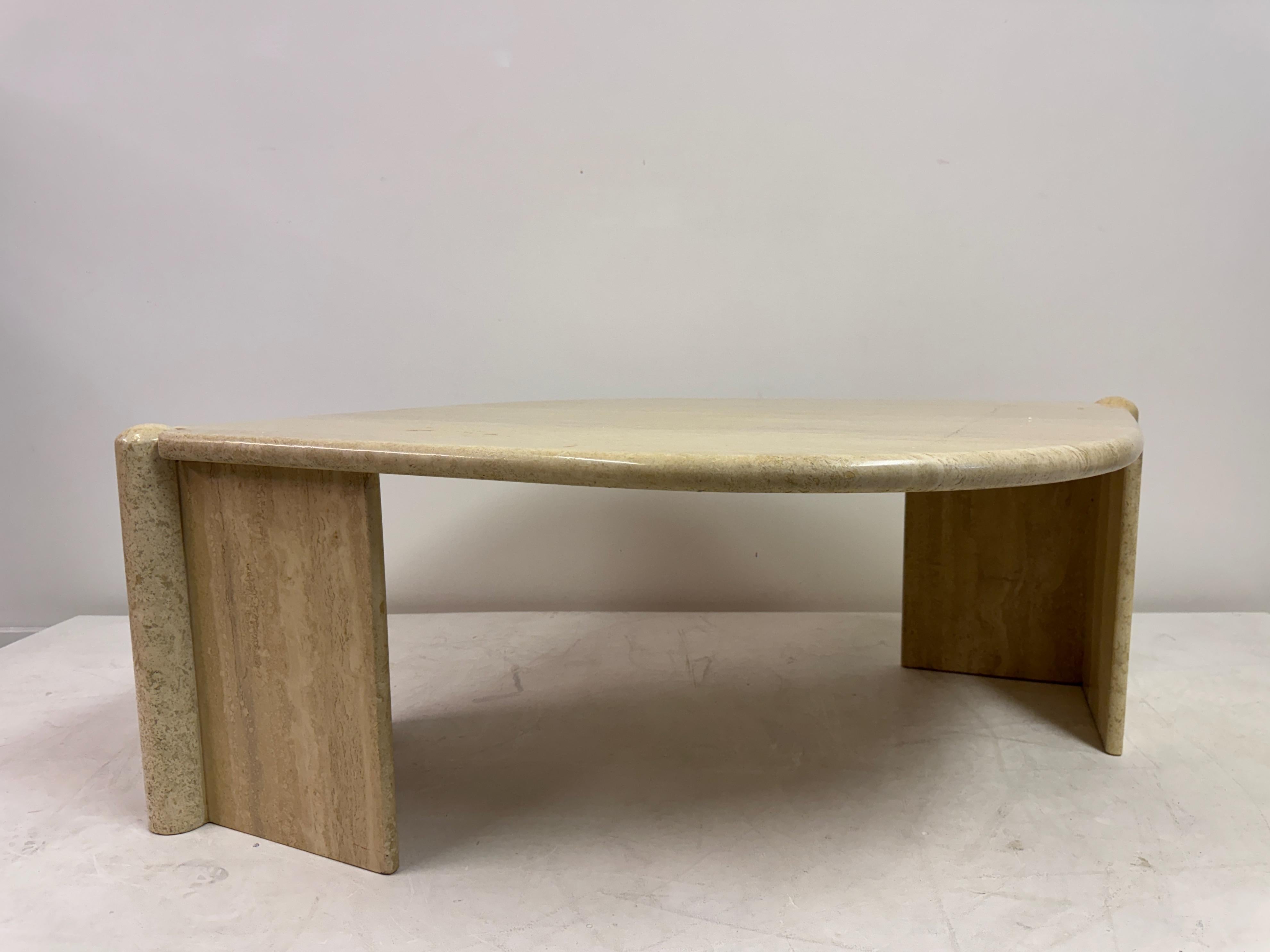 Eye-Shaped Travertine Coffee Table, 1980s For Sale 4