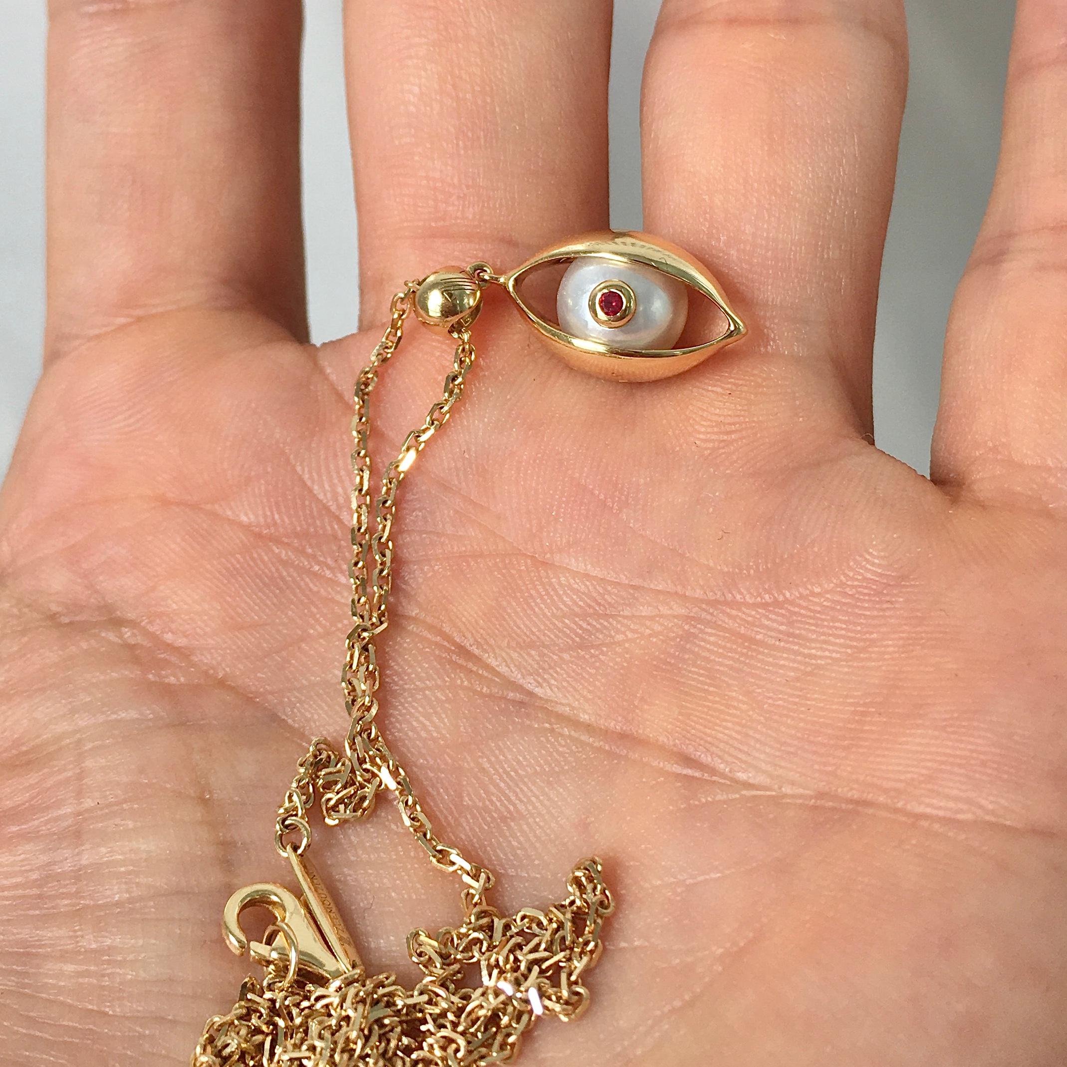 Brilliant Cut Eye Small Pendant Necklace 18 Karat Yellow Gold Akoya Pearl Ruby Diamond For Sale