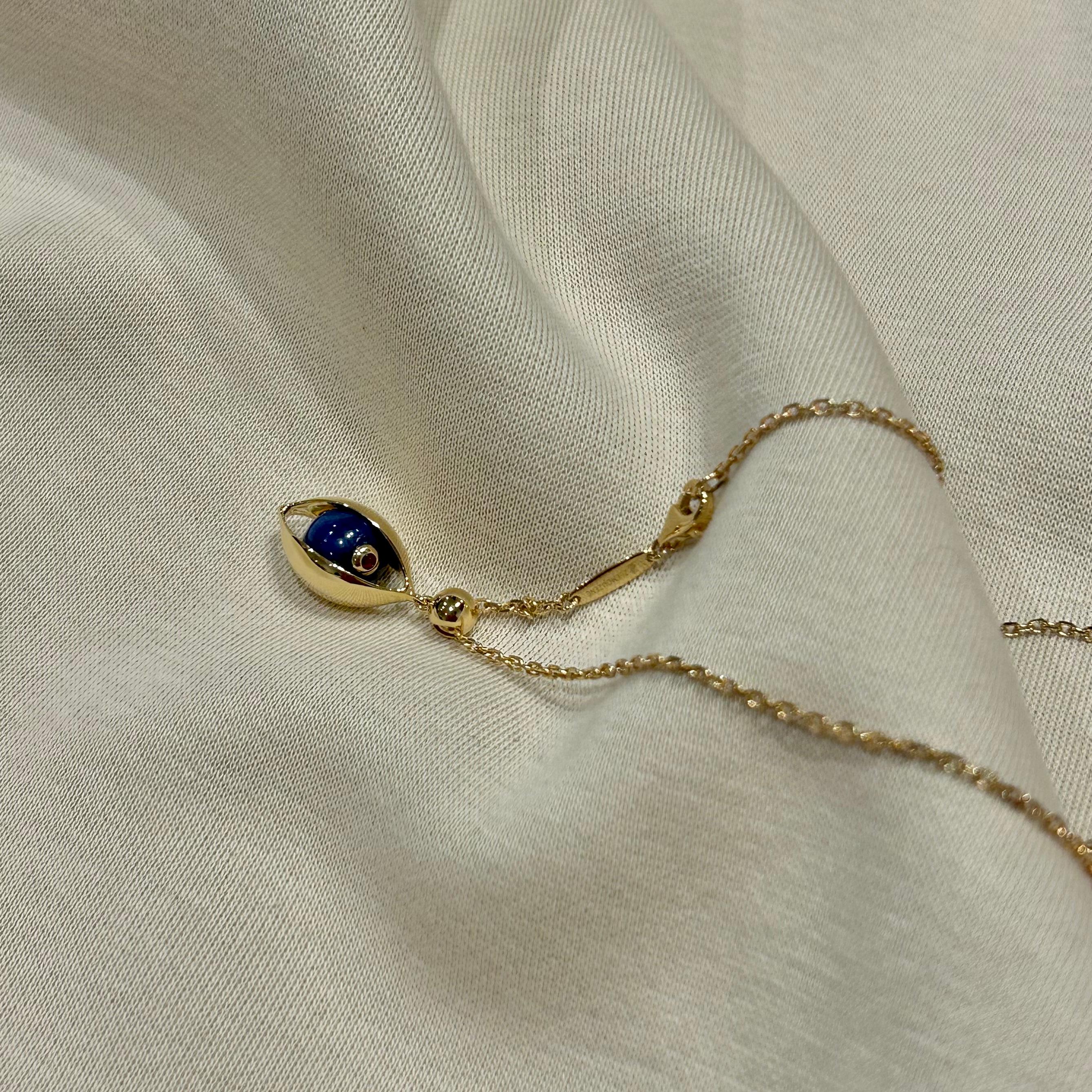 Artisan Eye Unisex Small Pendant Necklace 18 Karat Yellow Gold Blue Kyanite Ruby Diamond For Sale