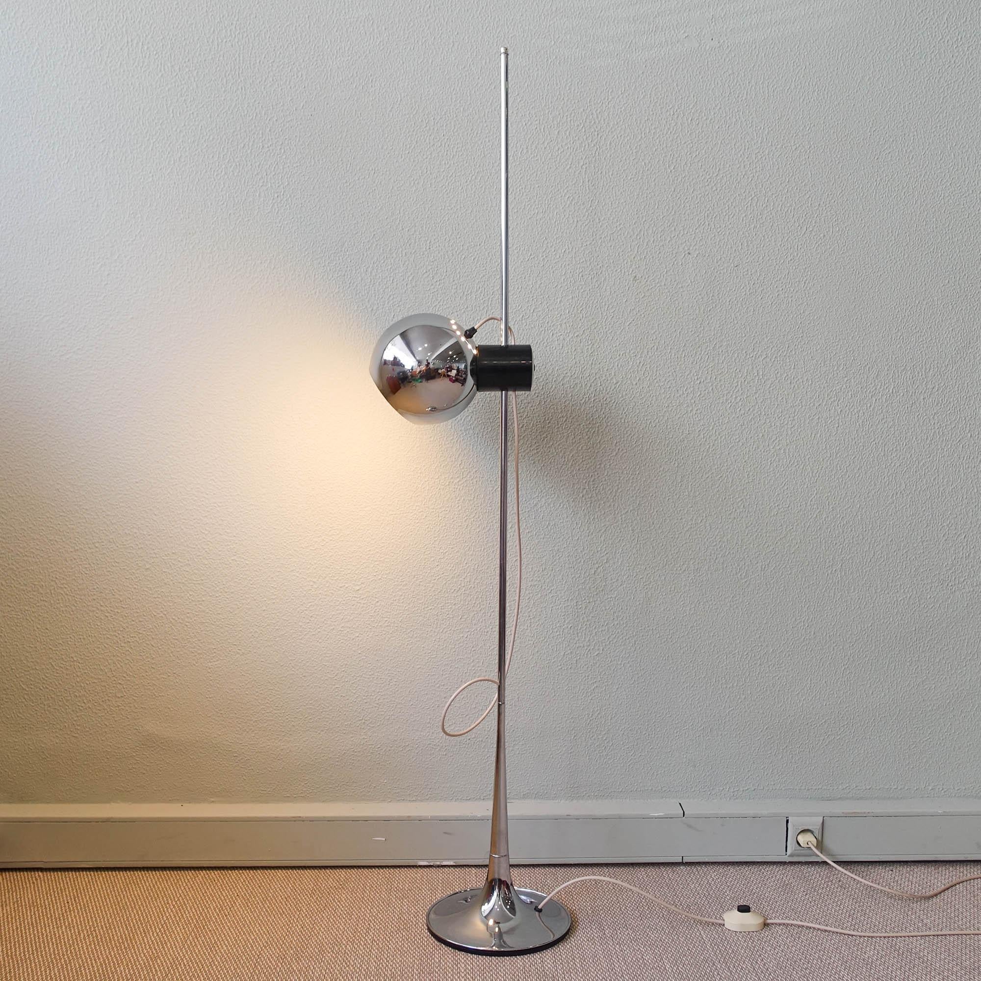 Late 20th Century Eyeball Floor Lamp by Goffredo Reggiani for Reggiani, 1970's