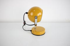 Eyeball Veneta Lumi Space Age Table Lamp Vintage Eye Shape Italy, 1970s
