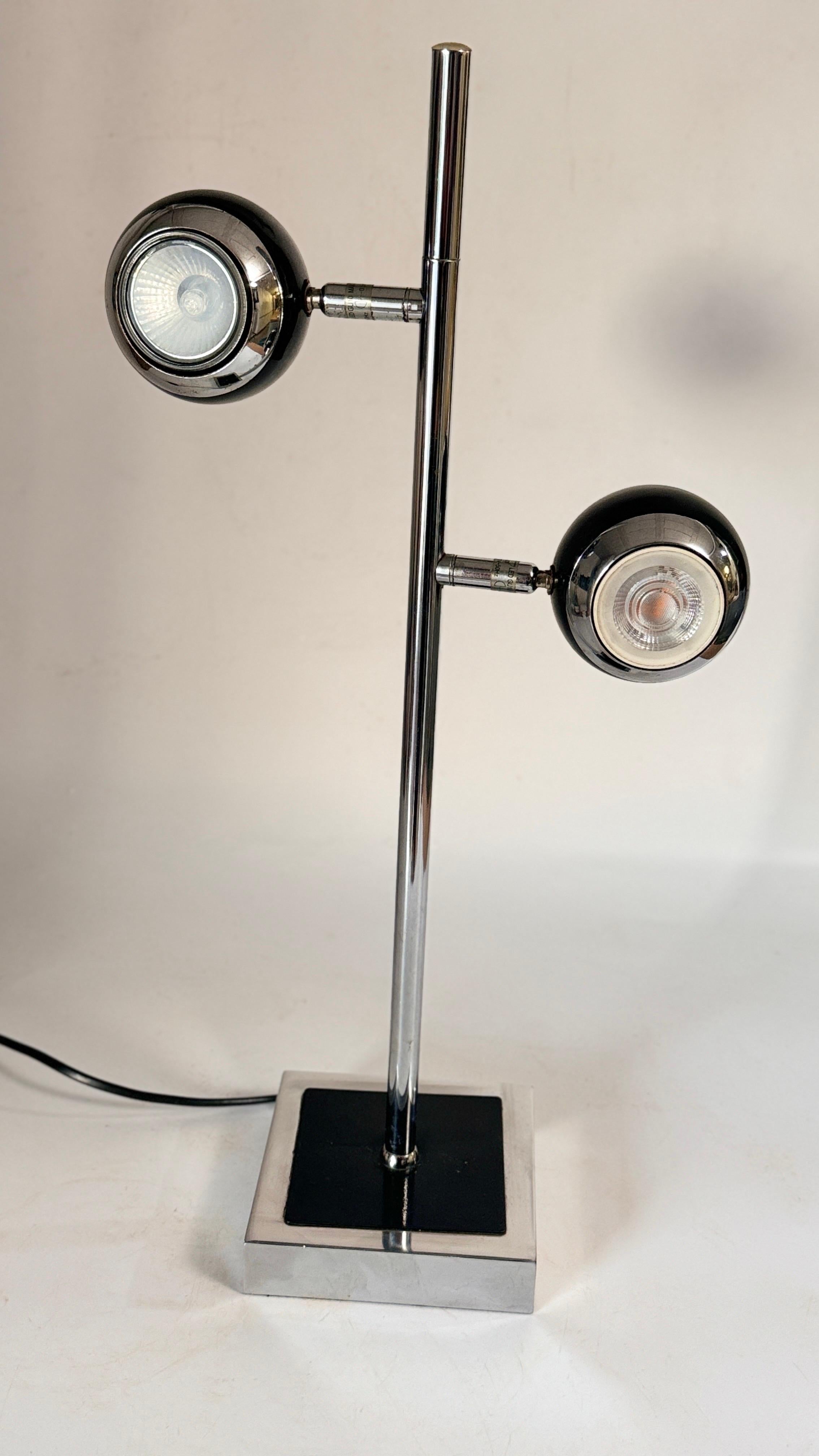 Eyeballs Table Lamp, 1980s Black and Siver Color France Removable globes For Sale 3
