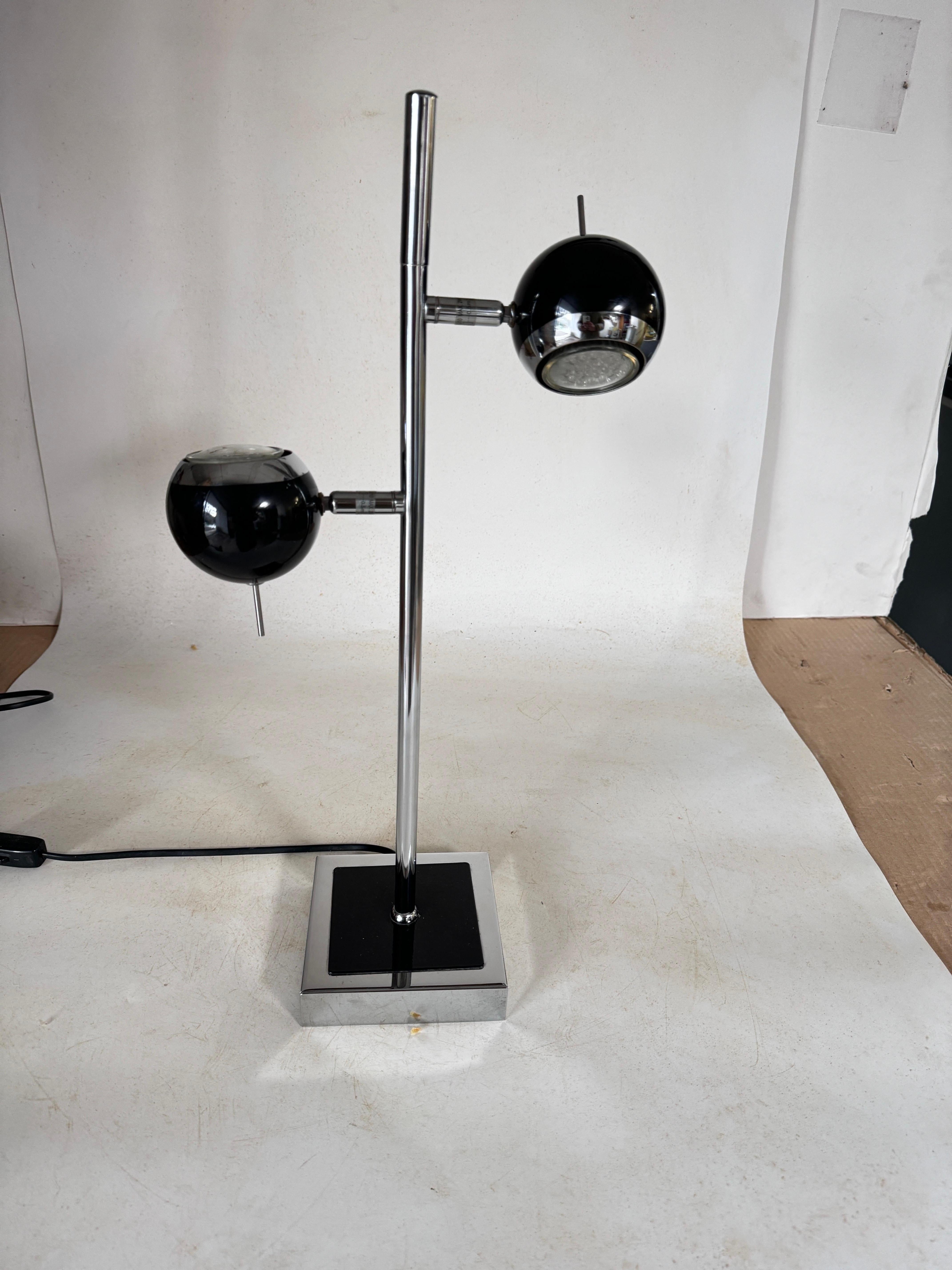 Mid-Century Modern  Eyeballs Table Lamp, 1980s Black and Siver Color France Removable globes For Sale