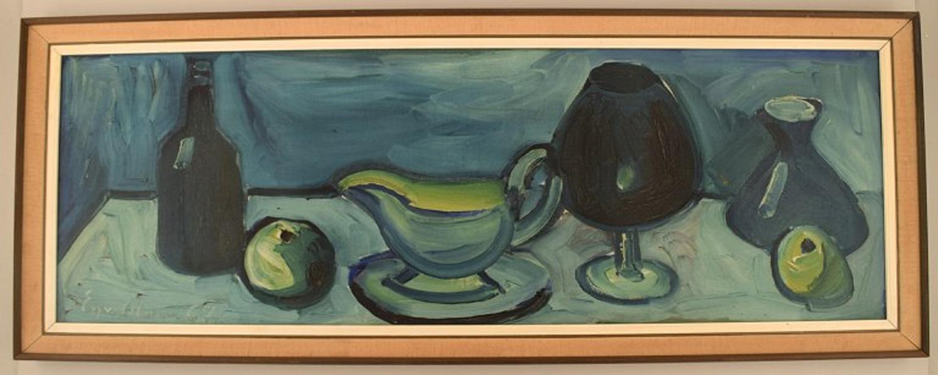 Eyvind Olesen (1907-1995), Denmark. Oil on canvas. Modernist still life. 
Dated 1967.
The canvas measures: 89 x 29 cm.
The frame measures: 4 cm.
In excellent condition.
Signed and dated.