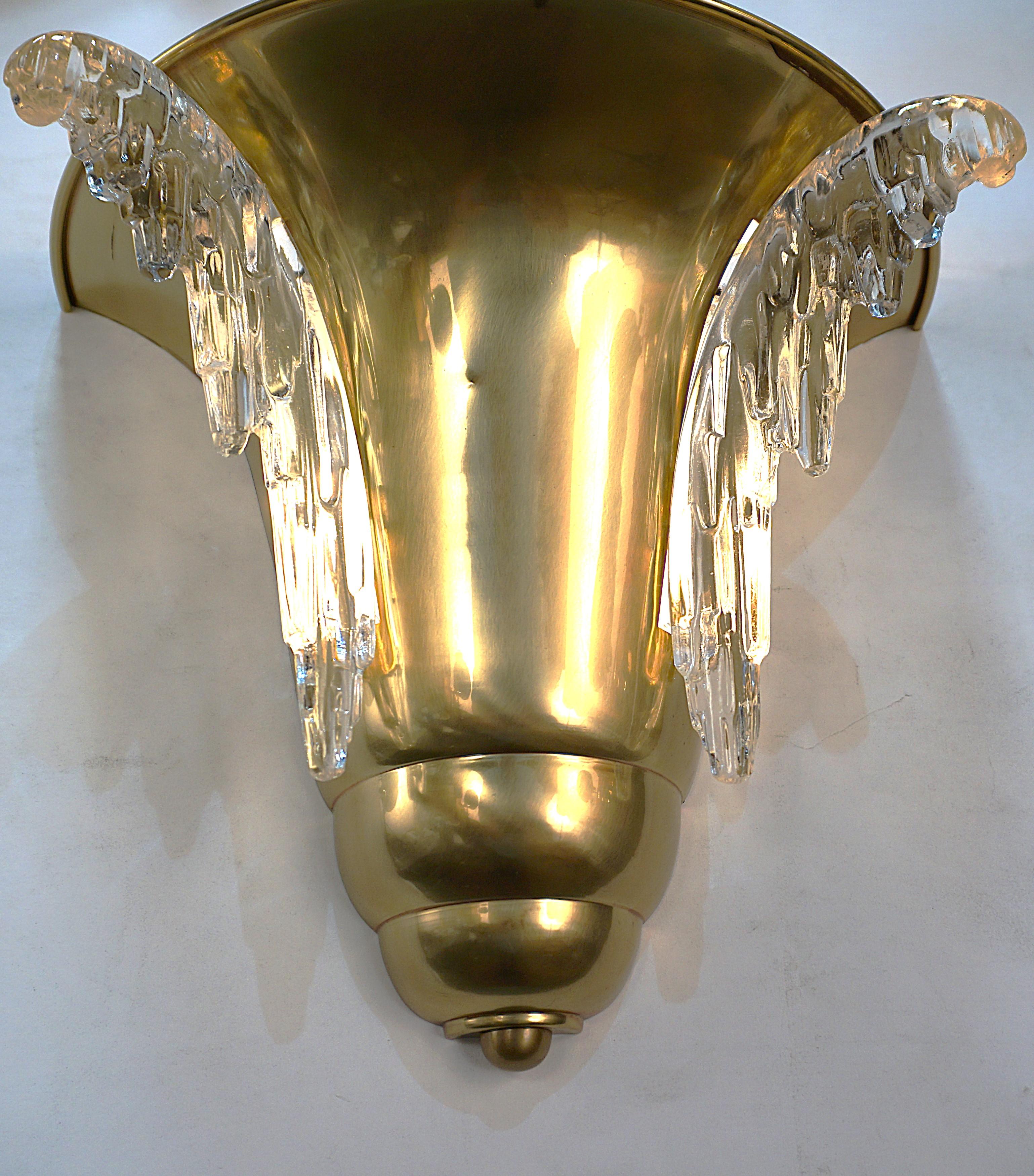 Ezan Petitot 1930's Art Deco Wall Sconce For Sale 2