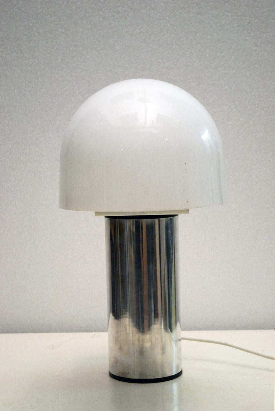 Steel Ezio Didone table lamp production Valenti 1970s For Sale