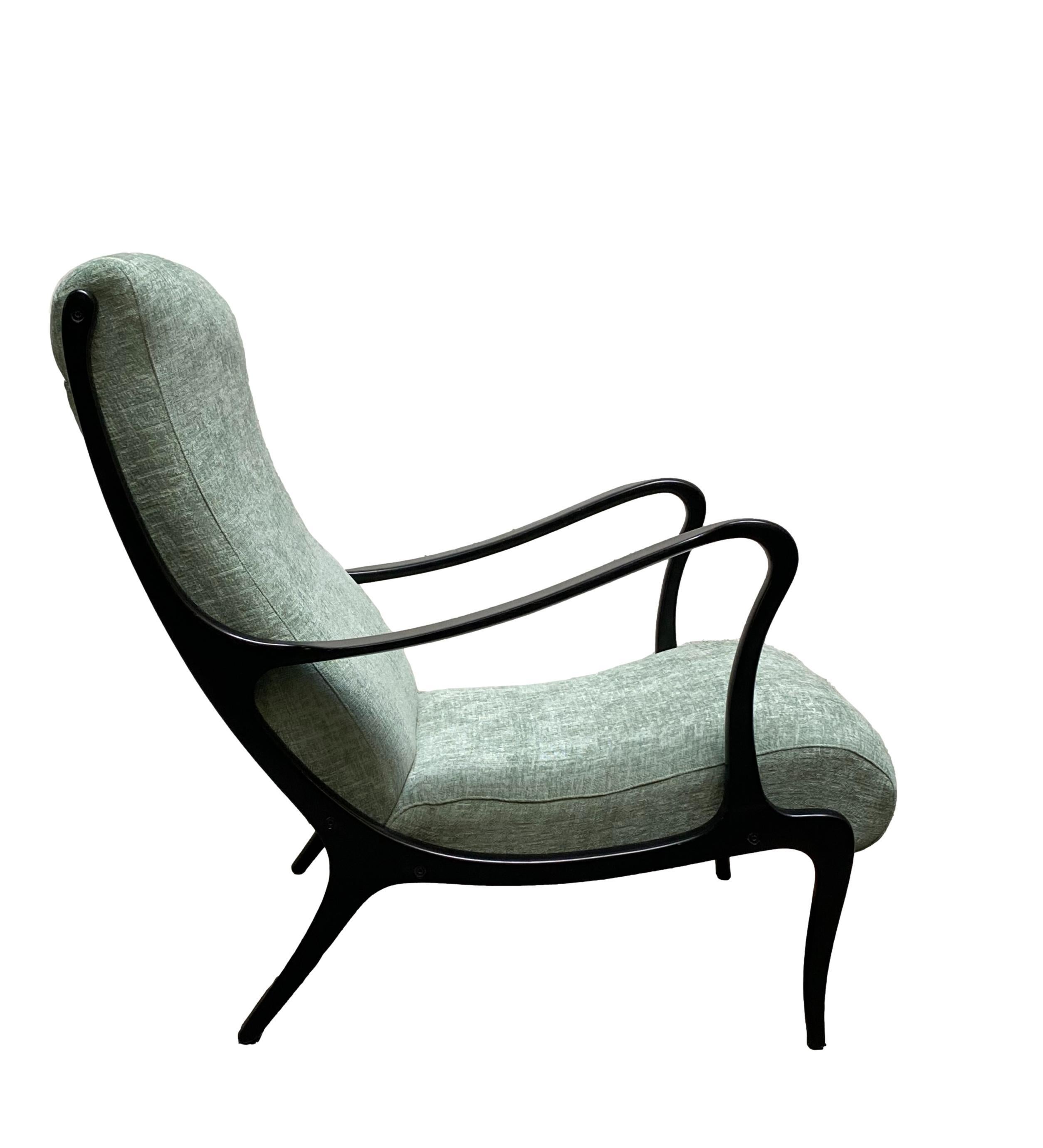 Ezio Longhi para Elam Sillón de madera y tela verde, Italia, 1950 Moderno de mediados de siglo