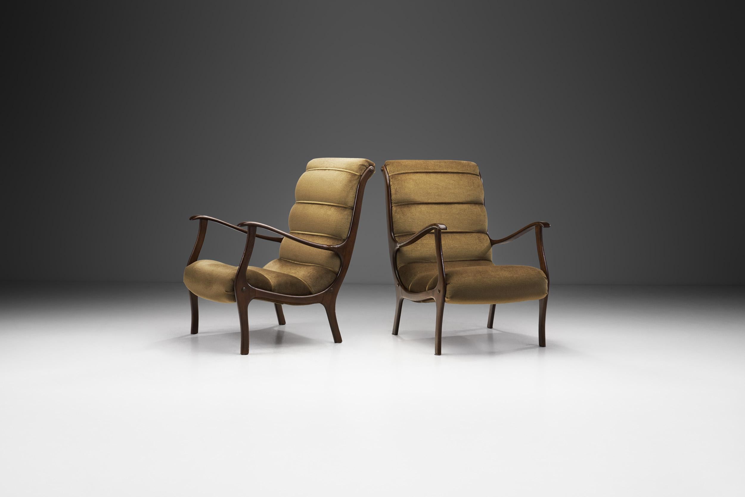 Mid-Century Modern Ezio Longhi Pair of Ribbed-Back Lounge Chairs for ELAM, Italy, 1960s For Sale