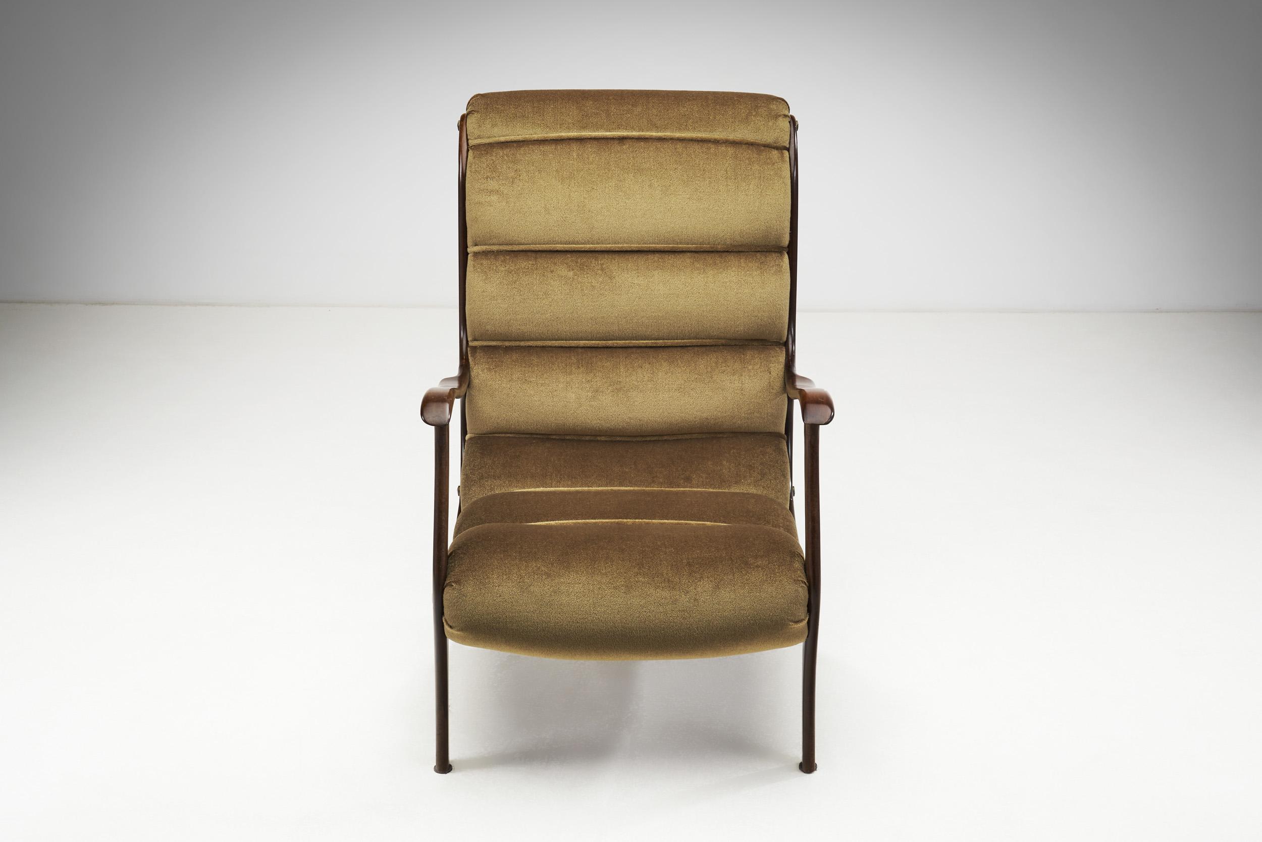 Fabric Ezio Longhi Pair of Ribbed-Back Lounge Chairs for ELAM, Italy, 1960s For Sale