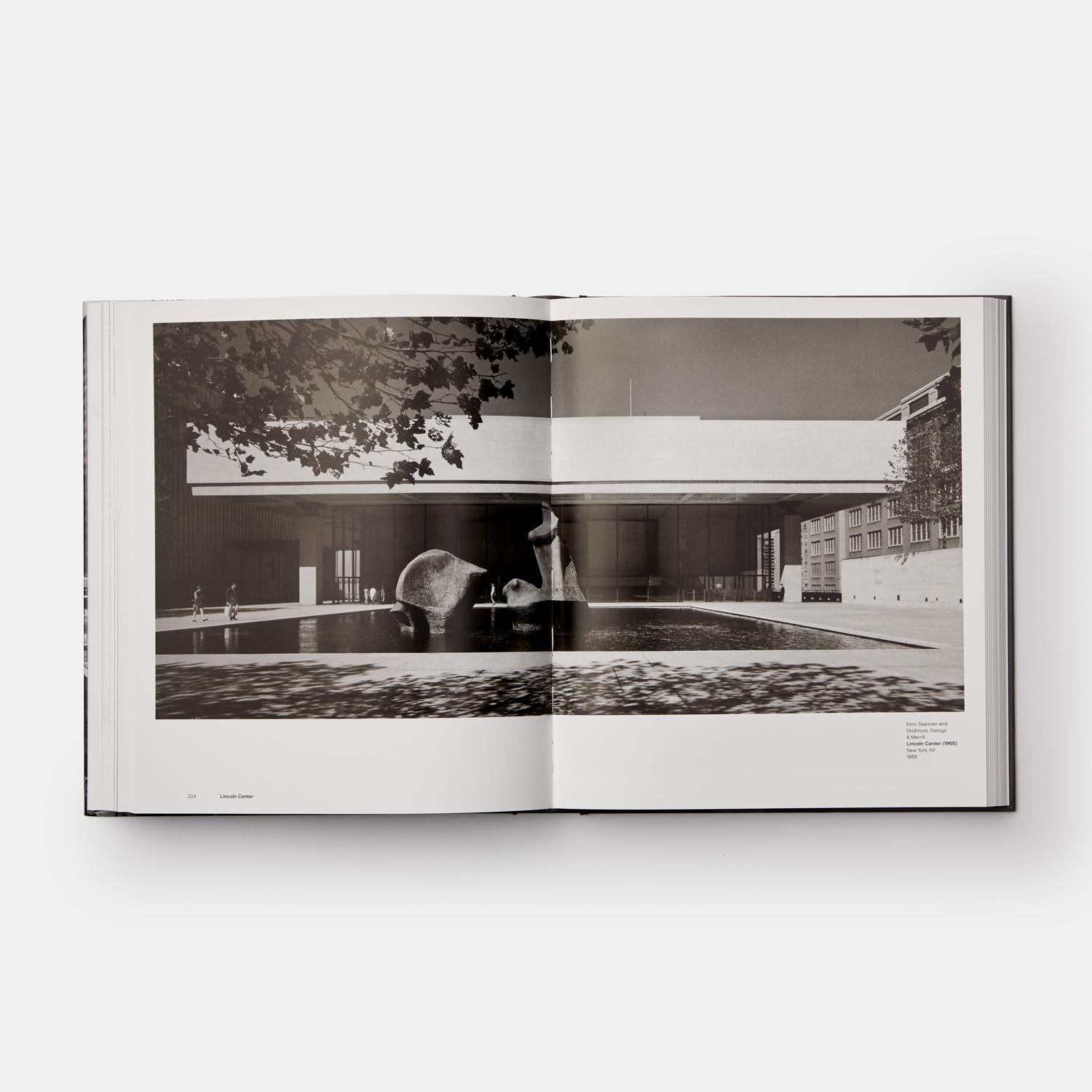 Ezra Stoller:: une histoire photographique de l'architecture moderne américaine en vente 2