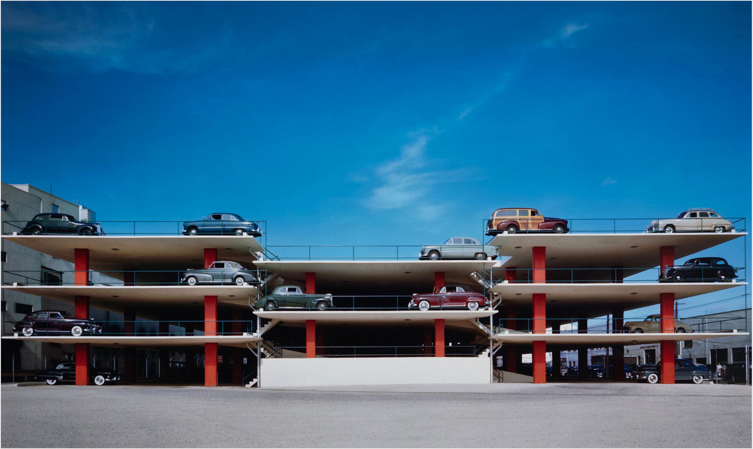 Ezra Stoller Color Photograph – Parkhaus in Miami, Robert Law Weed and Associates, Miami Fl. 