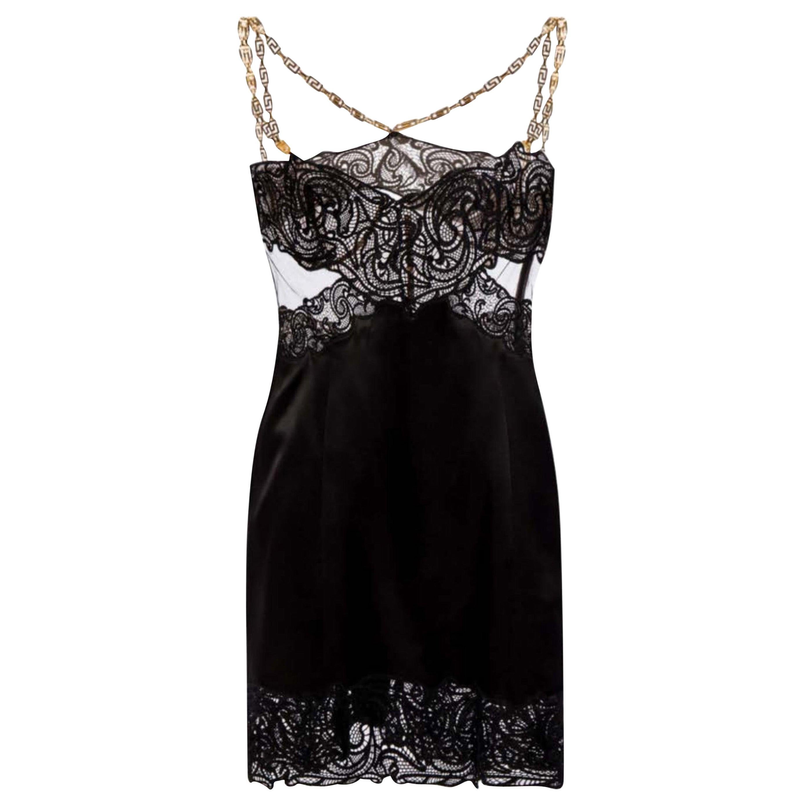 F/2019 L#49 VERSACE BLACK LACE DRESS w/CHAIN DETAILS as seen as Emily 38 - 2