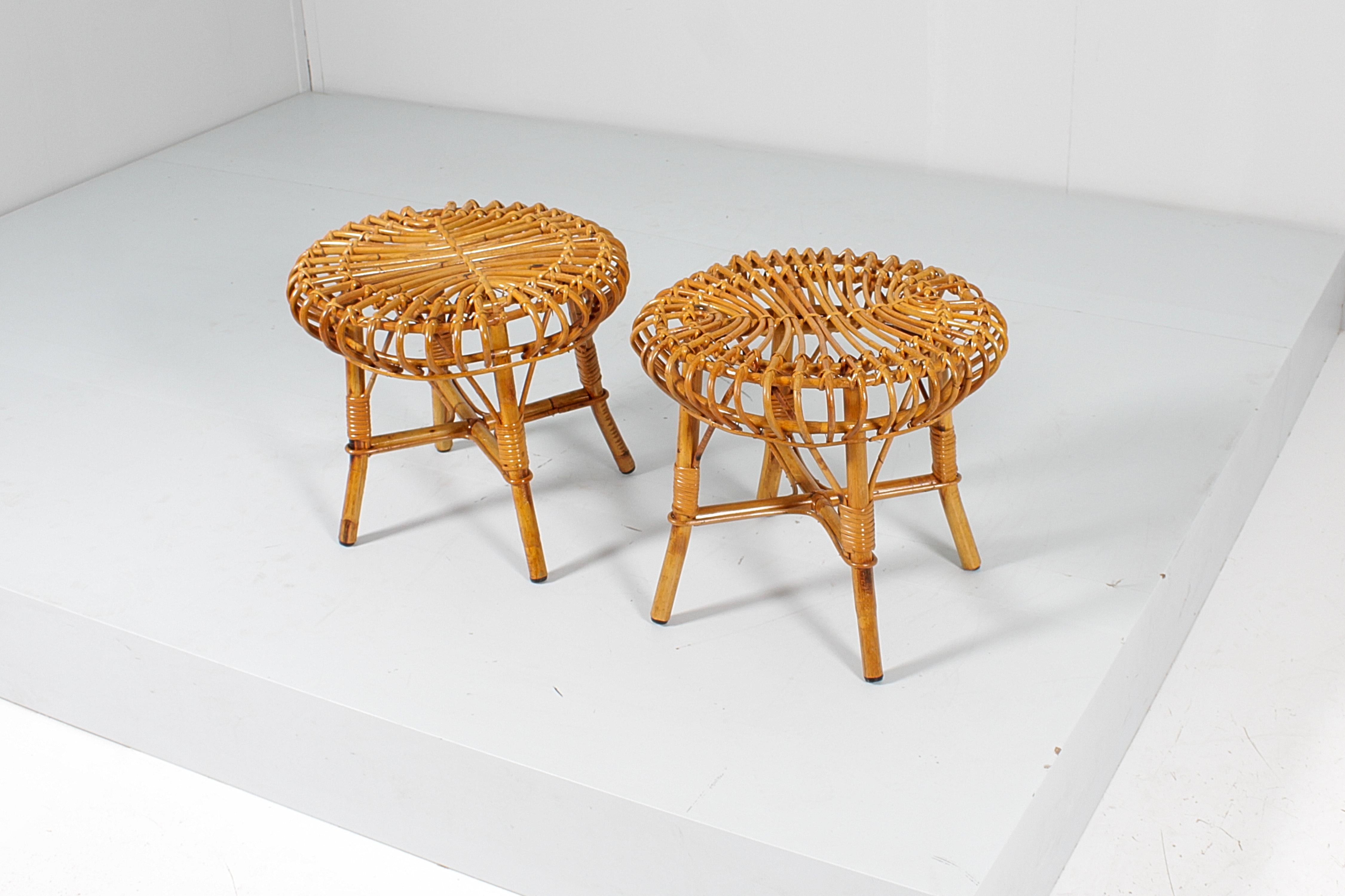 Mid-Century Modern F. Albini for Bonacina Set of 2 Rattan, Bamboo and Wicker Stools 60s Italy For Sale