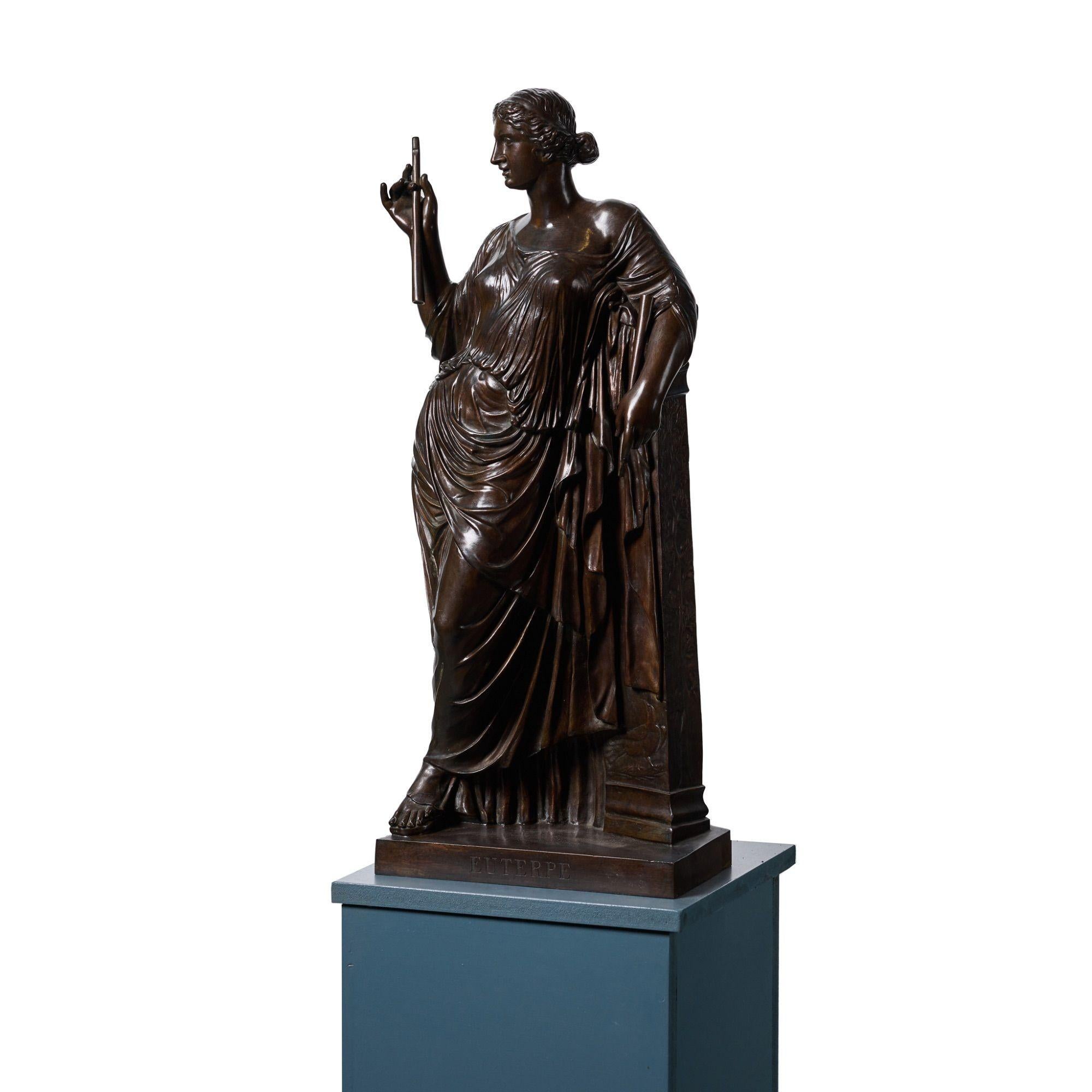 Bronze Grande sculpture d'euterpe en bronze de F. Barbedienne en vente