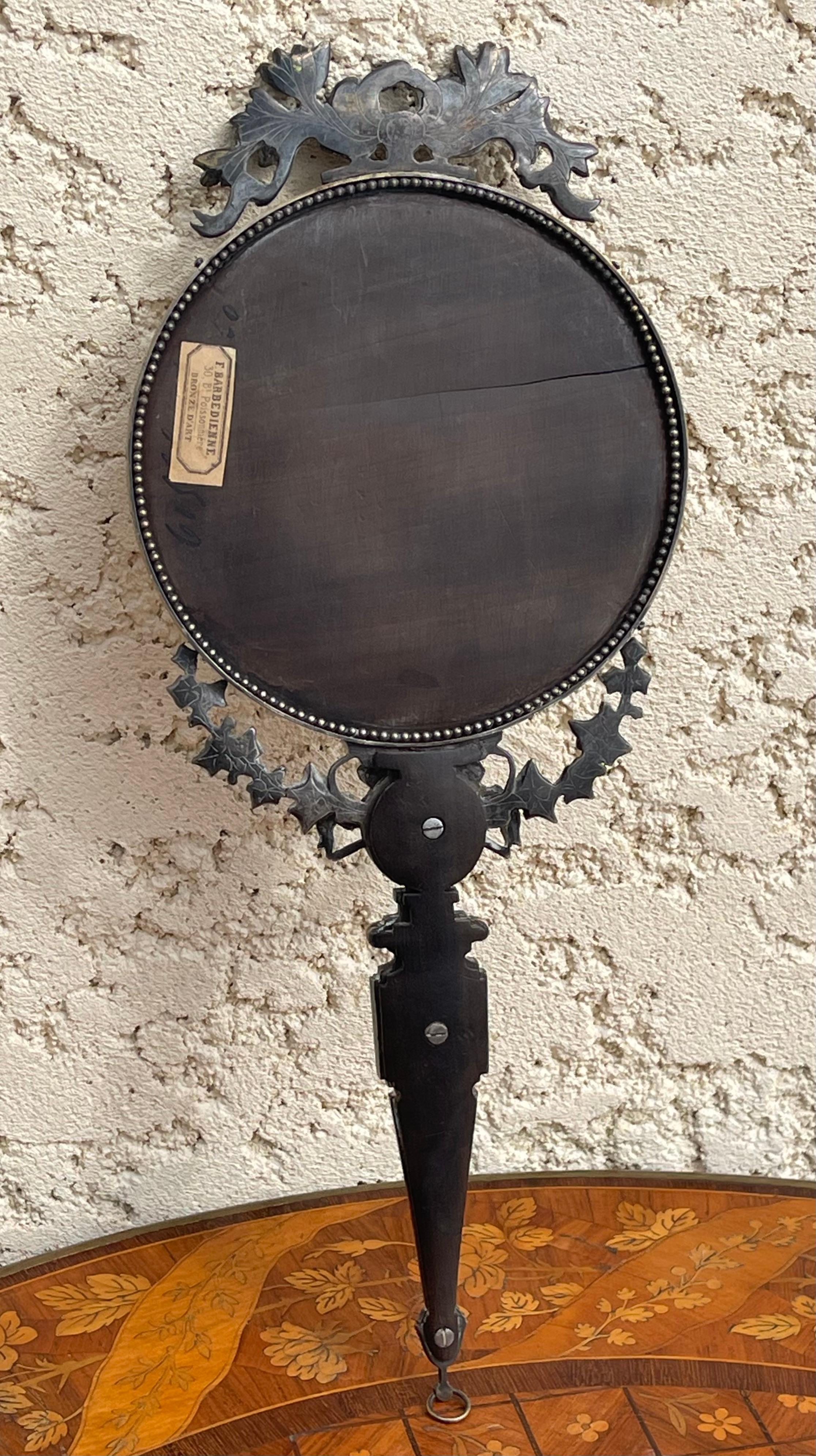 XIXe siècle F. Barbedienne - Miroir à main en bronze argenté en vente
