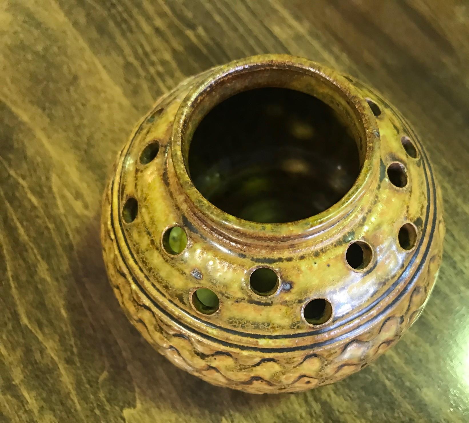 American F. Carlton Ball Mid-Century Modern Signed Ceramic Pottery Glazed Studio Vase