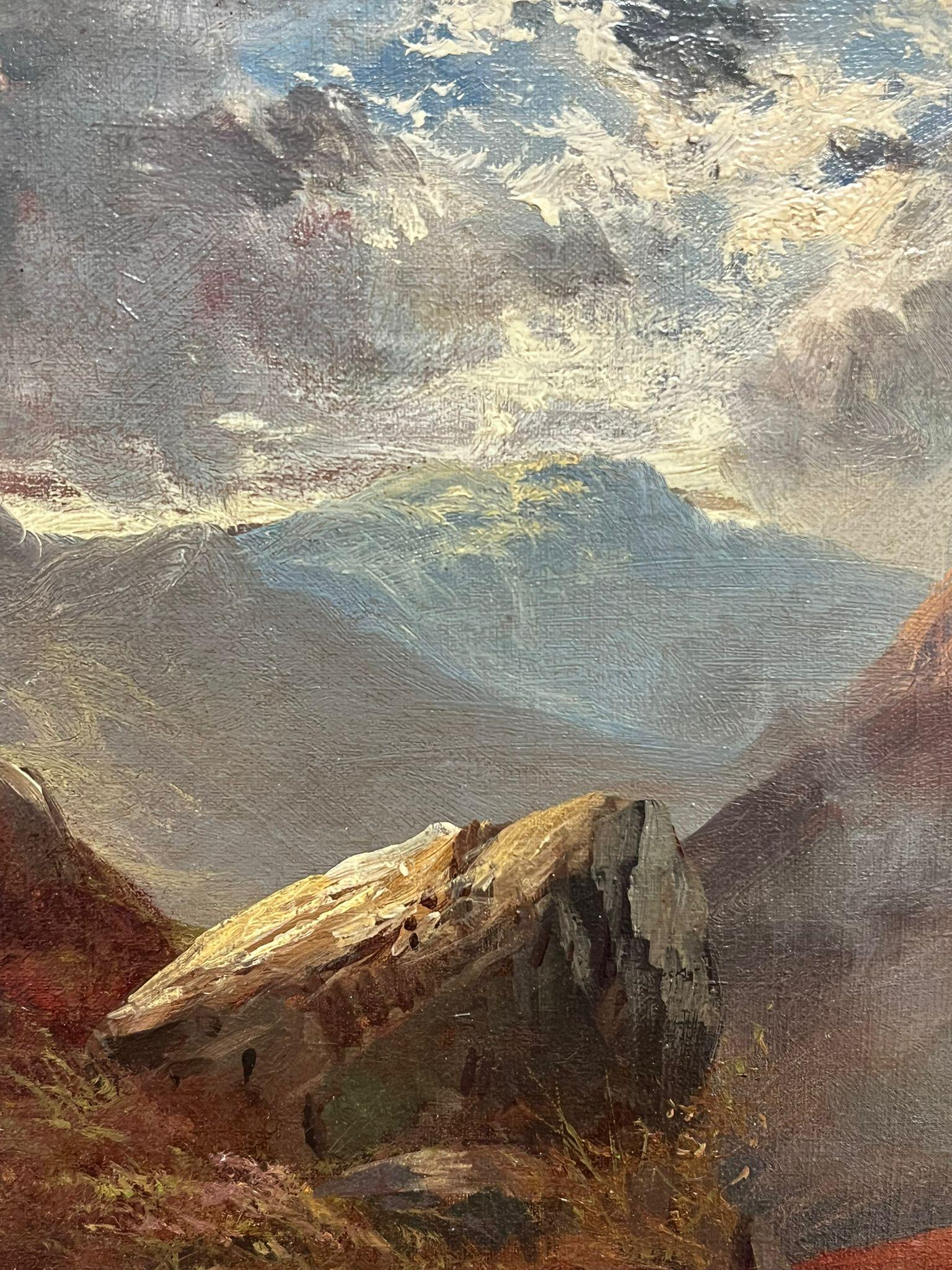 Cottage ancien de paysage écossais des Highlands dans le Glen Brooding Sky & Mountains en vente 3