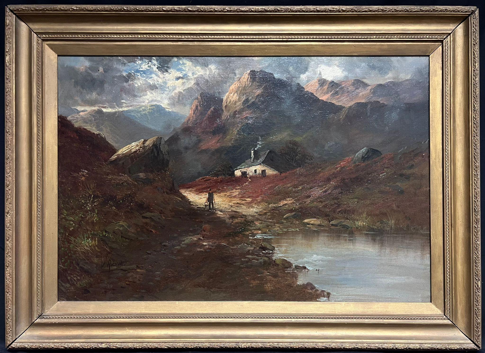Cottage ancien de paysage écossais des Highlands dans le Glen Brooding Sky & Mountains
