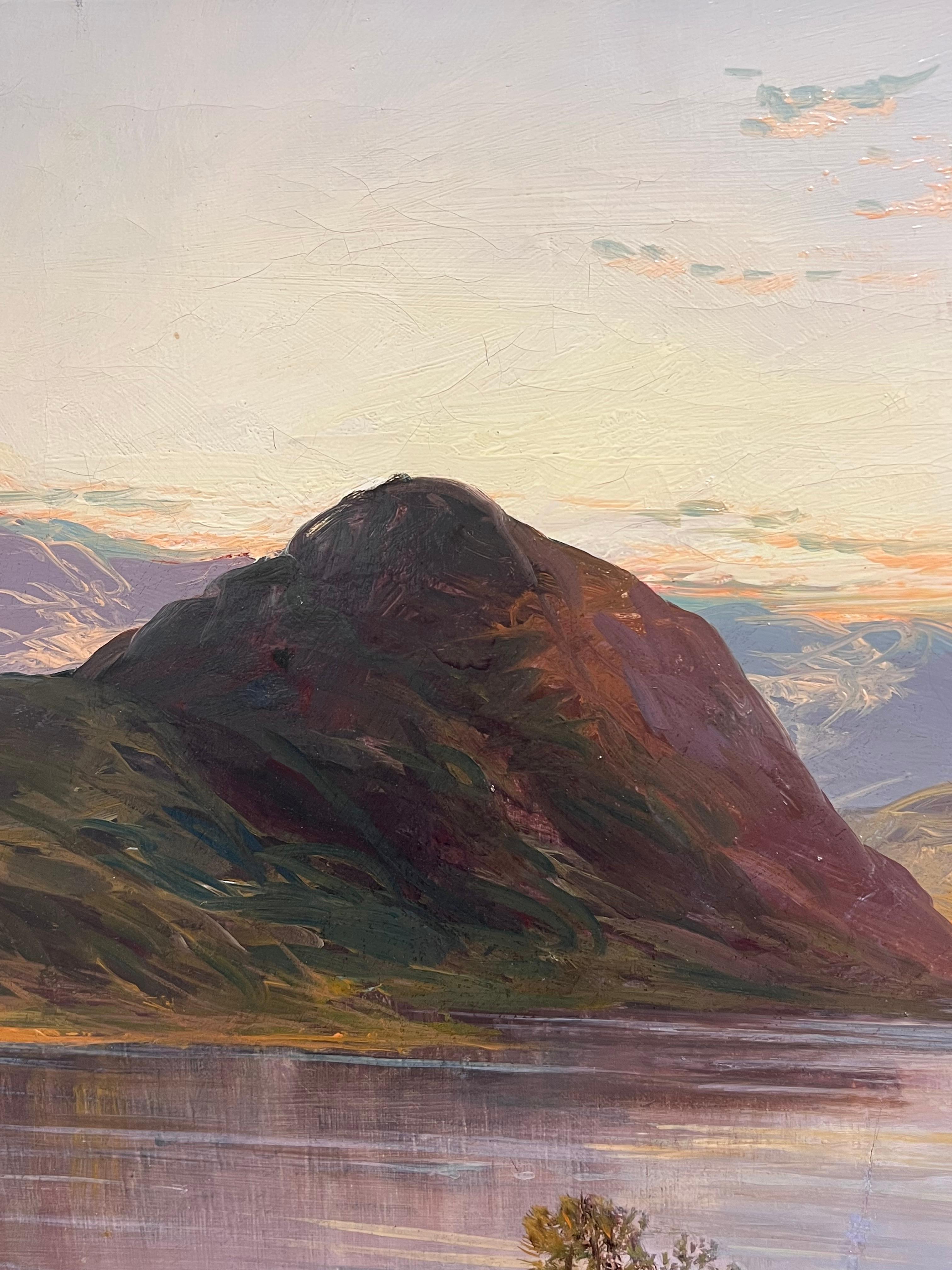 Peinture à l'huile ancienne signée Scottish Highlands Sunset over the Loch Landscape en vente 1