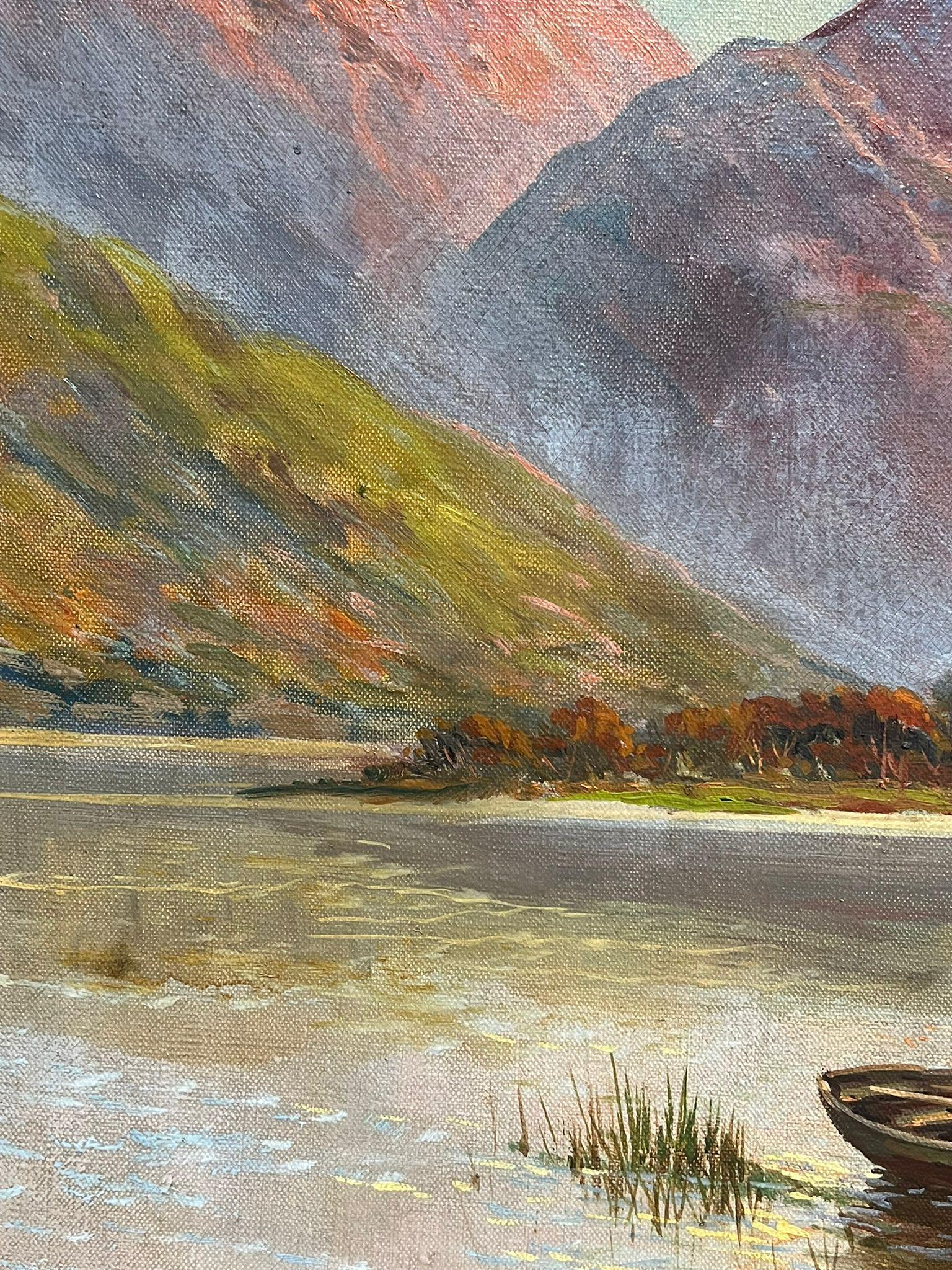 Majestätliche Ansicht des Schlosses von Kilchurn in der Dämmerung mit Blick auf das Wasser von Loch Awe im Angebot 2