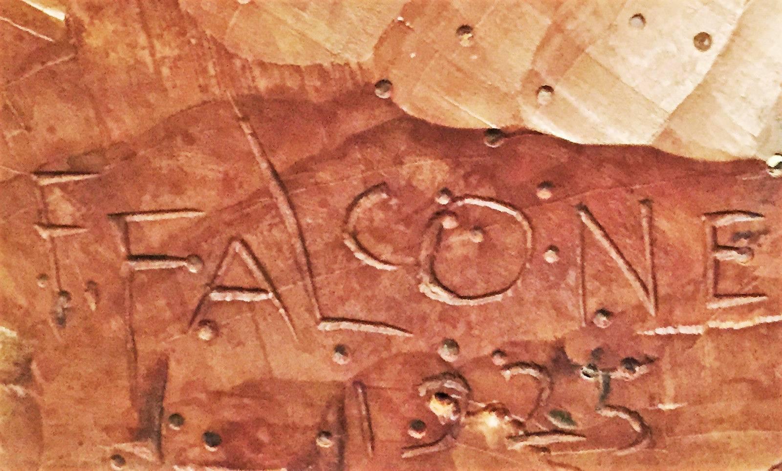 F. Falcone, Orientale, Escultura italiana Art Decó de madera tallada a mano, hacia 1925 Madera en venta