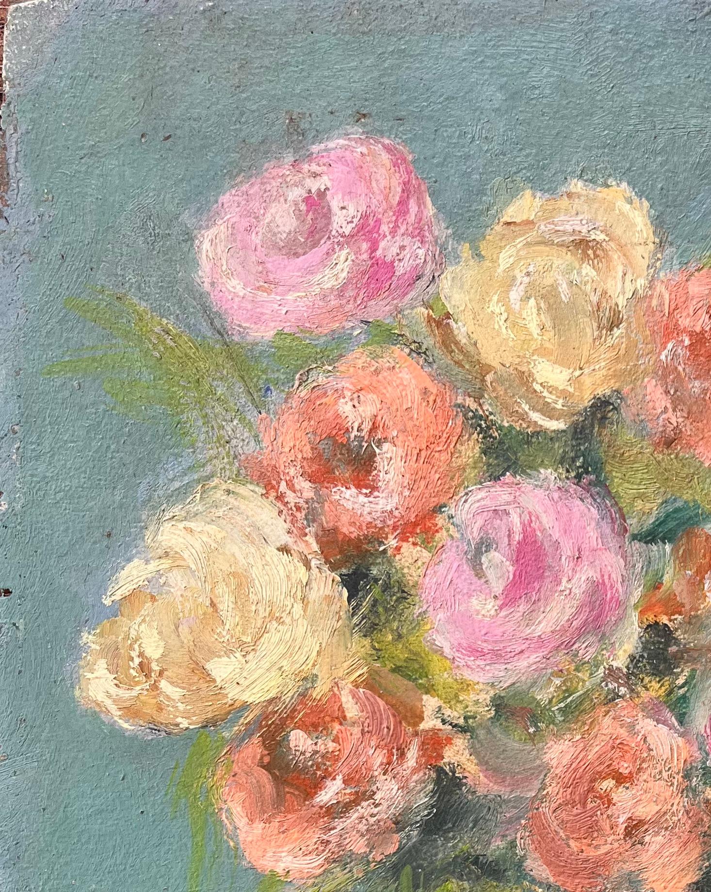 Französisches impressionistisches Stillleben mit rosa und pfirsichfarbenen Rosen in blauer Vase (Impressionismus), Painting, von F. Le Lay