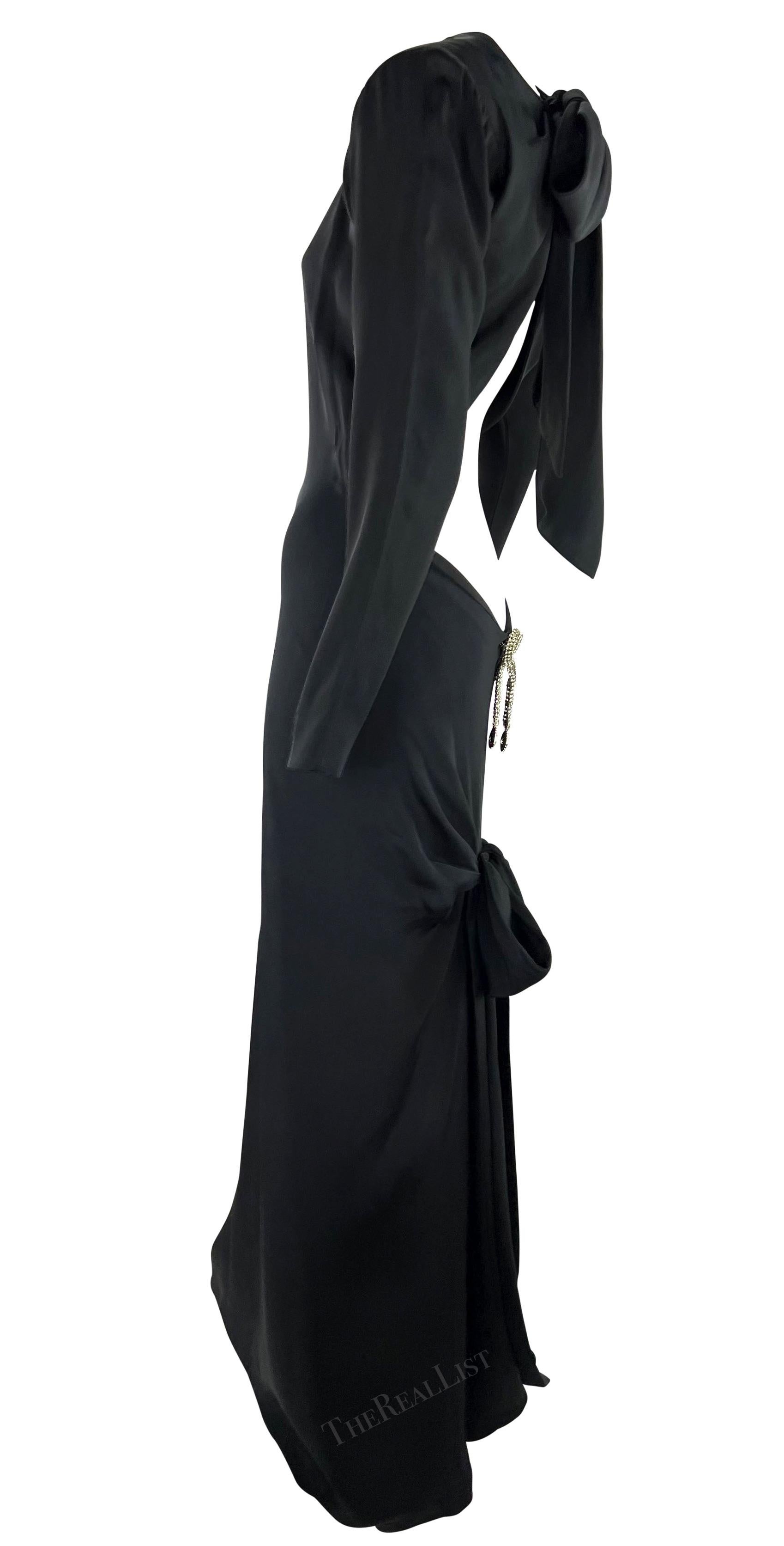 F/W 1983 Yves Saint Laurent Haute Couture Rhinestone Bow Backless Décolleté Gown For Sale 7